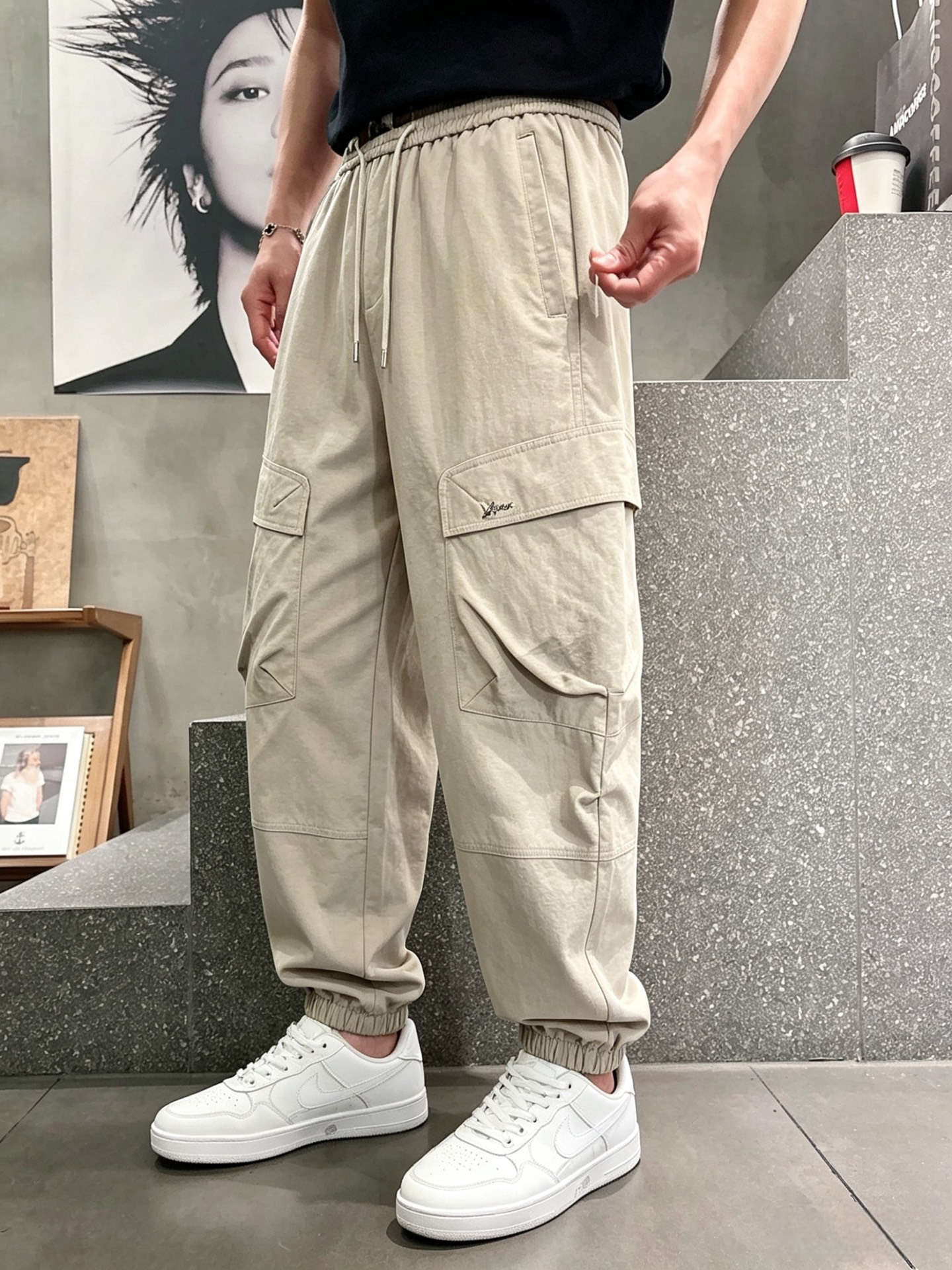 NO:776349,LV/Louis Vuitton 2026 spring and summer new products, complete with three labels, casual pants, good products, no need to introduce too much, look at the details, counter size M-XXXXL 175/140 upper body recommended L,, louis vuitton, louis vuitton,19860909LV/路易威登 2026春夏新品 三标齐全 休闲裤 好货不用过多介绍 看细节 专柜码数M-XXXXL 175/140上身建议L,,louis vuitton,louis vuitton,,Men's clothing
