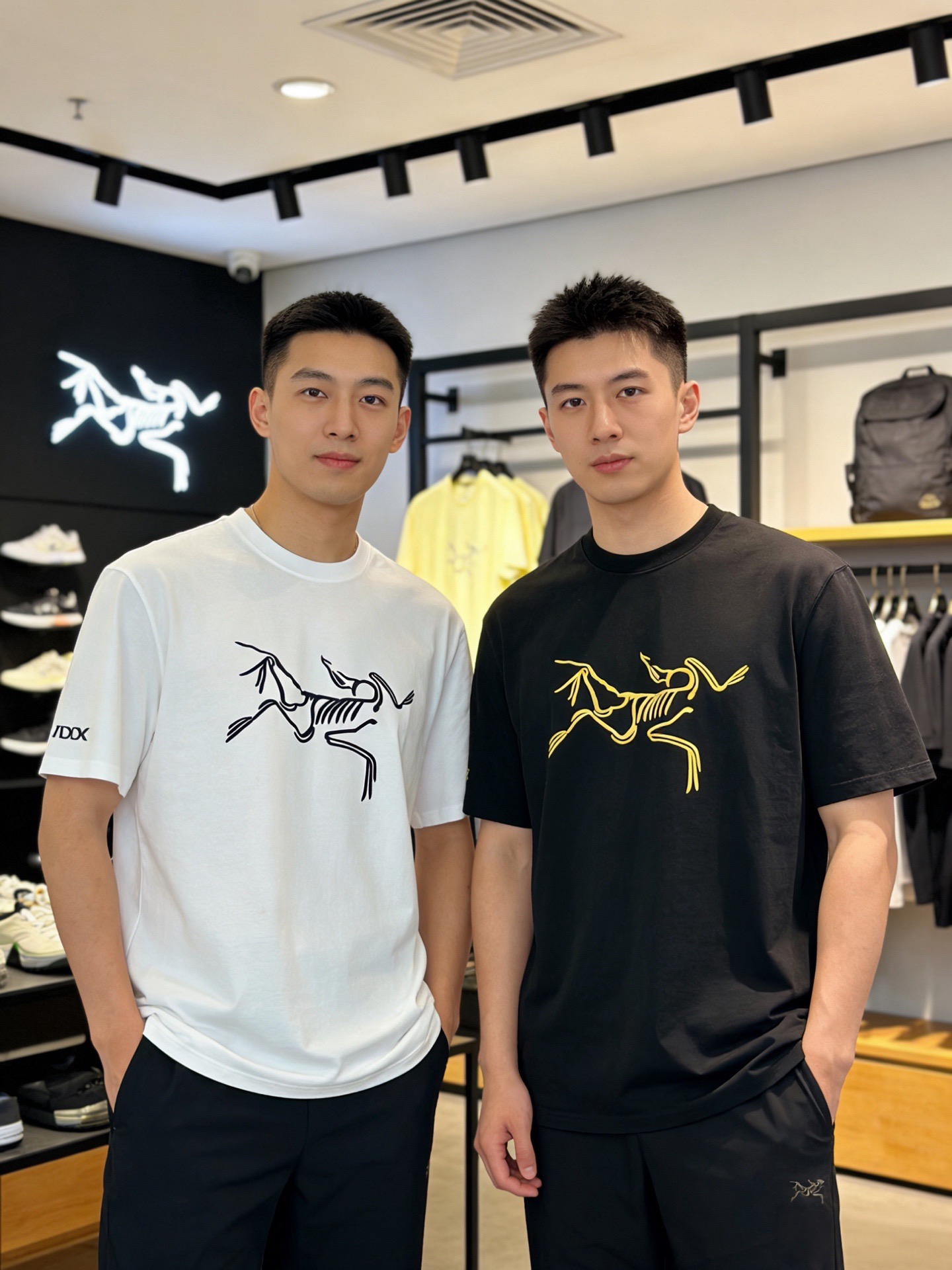 NO:957979,Arc/Arc'teryx 2026 spring and summer new products, complete with three labels, mercerized cotton short-sleeved T-shirt, good product without too much introduction, look at the details, counter size M-XXXL / recommended L, arc'teryx, T-shirt, tees, t-shirt,19860909Arc/始祖鸟 2026春夏新品 三标齐全 丝光棉短袖T恤 好货不用过多介绍 看细节 专柜码数M-XXXL /建议L,arc'teryx,T-shirt,tees，t-shirt,,Men's clothing