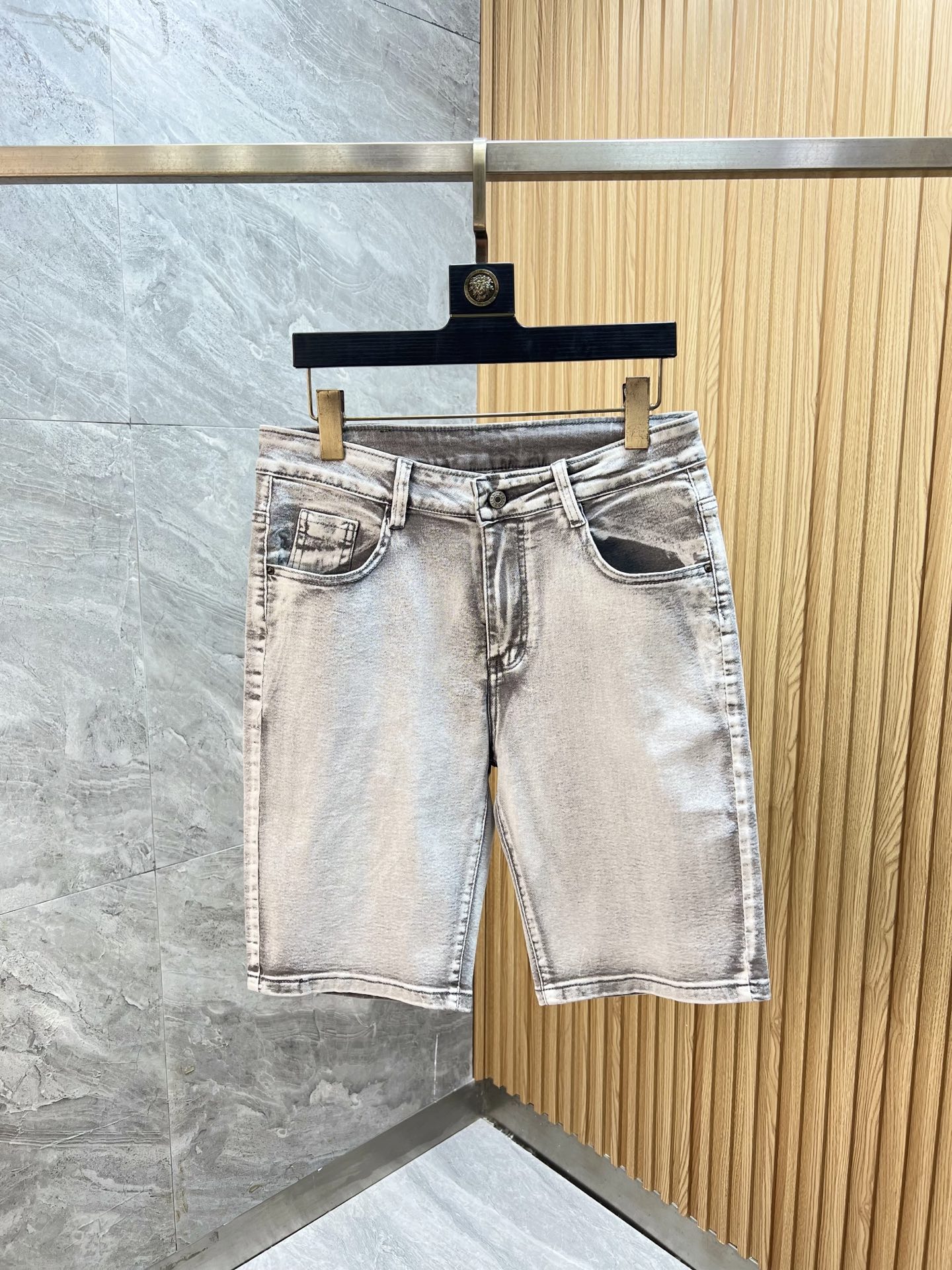NO:915605,Dior/Dior 2026 spring and summer new products, complete with three labels, jeans, good products, no need to introduce too much, look at the details, counter size 28-36, 175/140, upper body 32,, dior, dior, jeans,19860909Dior/迪奥 2026春夏新品 三标齐全 牛仔裤 好货不用过多介绍 看细节 专柜码数28-36 175/140上身32,,dior,dior,jeans,,Men's clothing
