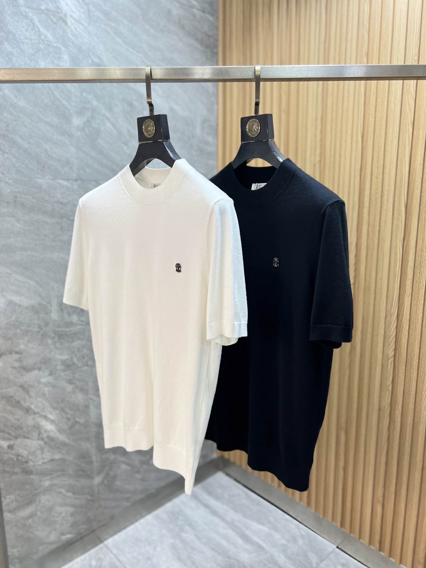 NO:835335,BC 2026 spring and summer new products, complete with three labels, knitted round neck short-sleeved T-shirt, old money style series, good products need no introduction, look at the details, counter size M-XXXL 175/140, recommended L, T-shirt, tees, t-shirt,19860909BC 2026年春夏新品上新 三标齐全 针织圆领短袖T恤 老钱风系列 好货不用过多介绍 看细节 专柜码数M-XXXL 175/140建议L,,T-shirt,tees，t-shirt,,Men's clothing