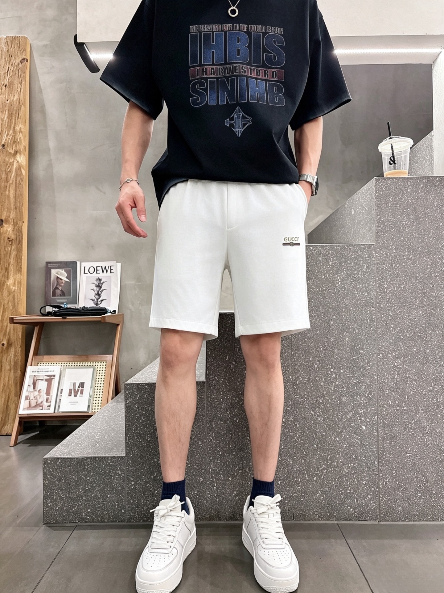 NO:835349,Gucci/Gucci 2026 spring and summer new products, complete with three labels, elastic band 50% casual pants and shorts, good products need no introduction, look at the details, counter size M-XXXL 175/140, upper body recommended xL, slim fit,,gucci,shorts,19860909Gucci/古奇 2026春夏新品 三标齐全 松紧带五分休闲裤短裤 好货不用过多介绍 看细节 专柜码数M-XXXL 175/140上身建议xL 修身版型,,gucci,shorts,,Men's clothing