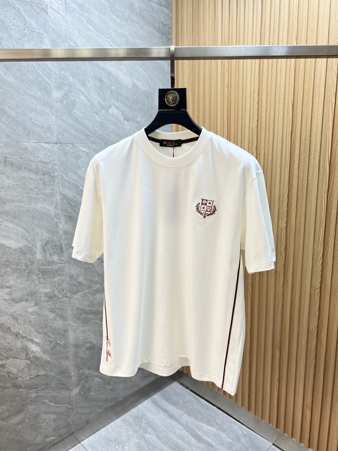 NO:875927,LP 1956 spring and summer new products, complete with three standards, pure round neck short-sleeved T-shirt, size M-XXXL / recommended L,, loro piana, T-shirt, tees, t-shirt,19860909LP 1956年春夏新品上新 三标齐全 纯圆领短袖T恤 码数M-XXXL /建议L,,loro piana,T-shirt,tees，t-shirt,,Men's clothing