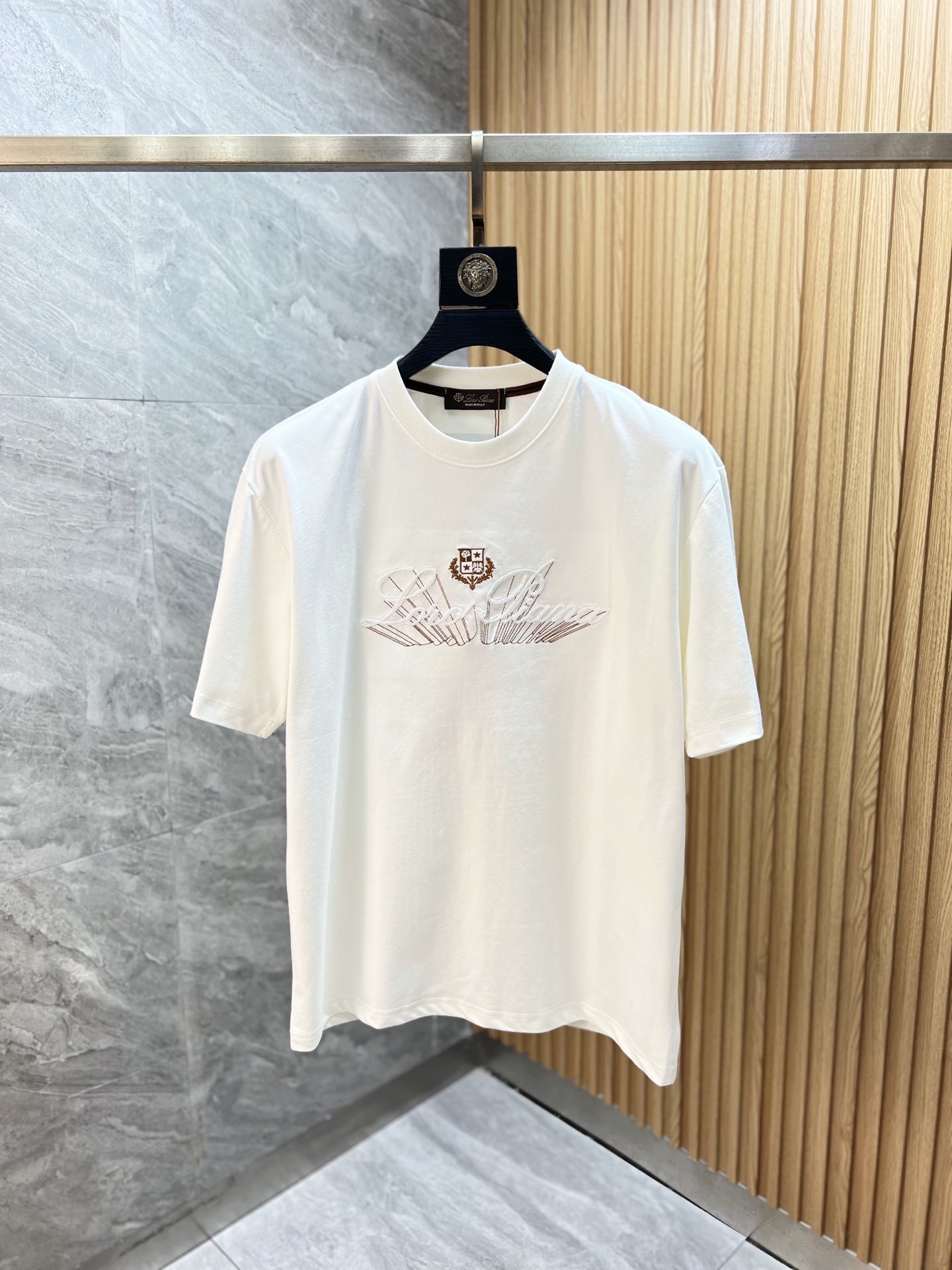 NO:875943,LP 1956 spring and summer new products, complete with three standards, pure round neck short-sleeved T-shirt, size M-XXXL / recommended L,, loro piana, T-shirt, tees, t-shirt,19860909LP 1956年春夏新品上新 三标齐全 纯圆领短袖T恤 码数M-XXXL /建议L,,loro piana,T-shirt,tees，t-shirt,,Men's clothing