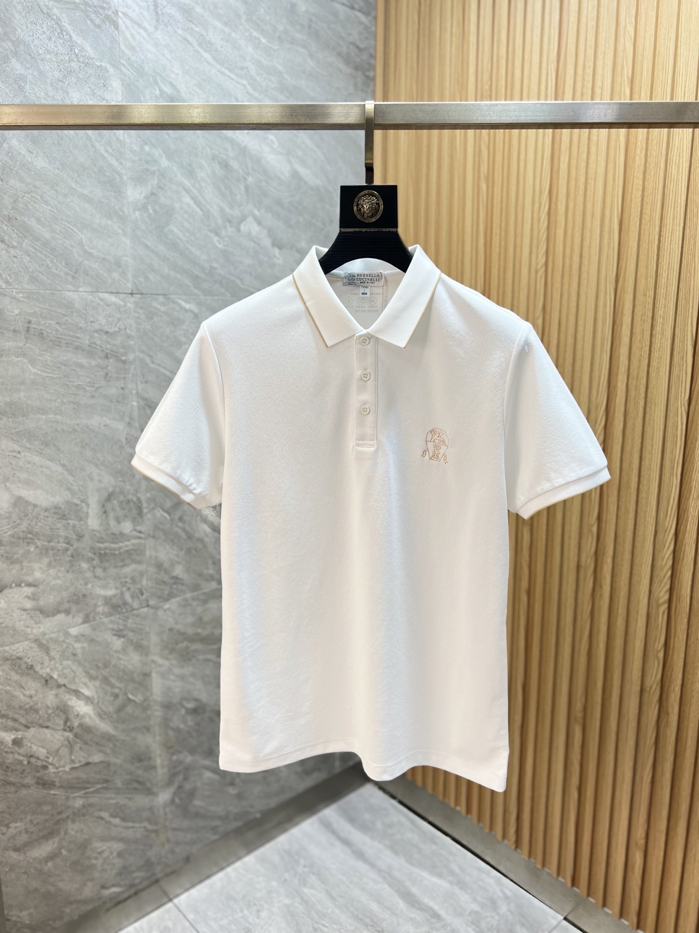NO:913740,BC 2026 spring and summer new products, complete with three labels, lapel short-sleeved polo shirt, good product, no need to introduce too much, look at the details, counter size M-XXXL,, T-shirt,19860909BC 2026春夏新品上新 三标齐全 翻领短袖polo衫 好货不用过多介绍 看细节 专柜码数M-XXXL,,T-shirt,,Men's clothing
