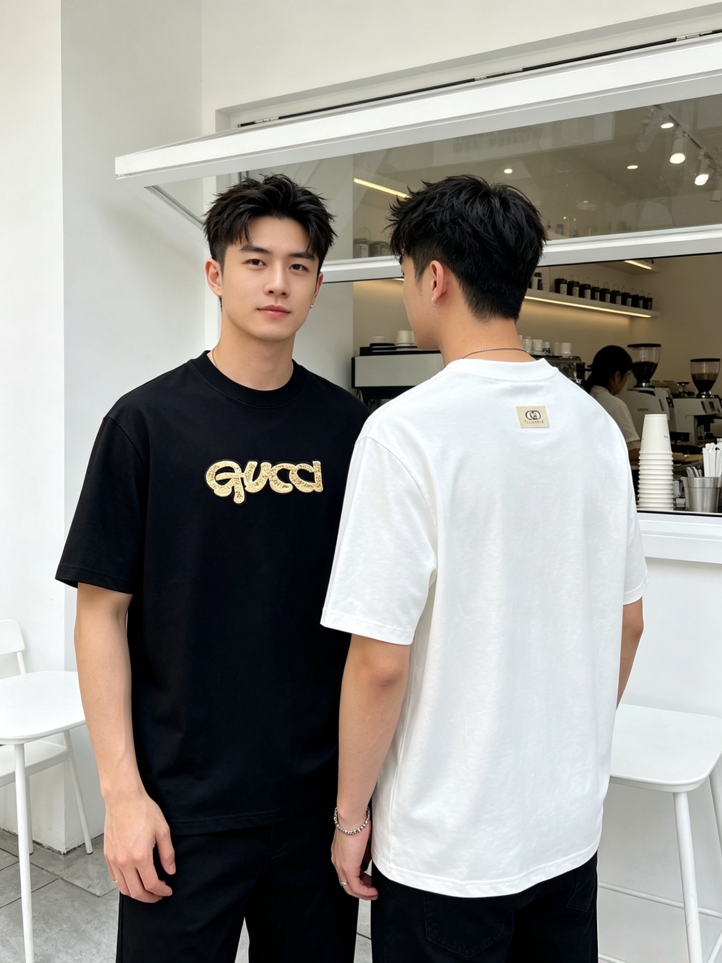 NO:929207,Gucci/Gucci 2026 spring and summer new products, complete with three labels, pure cotton round neck short-sleeved T-shirt, good product without too much introduction, look at the details, counter size M-XXXL / recommended L,, gucci, T-shirt, tees, t-shirt,19860909Gucci/古奇 2026年春夏新品上新 三标齐全 纯棉圆领短袖T恤 好货不用过多介绍 看细节 专柜码数M-XXXL /建议L,,gucci,T-shirt,tees，t-shirt,,Men's clothing