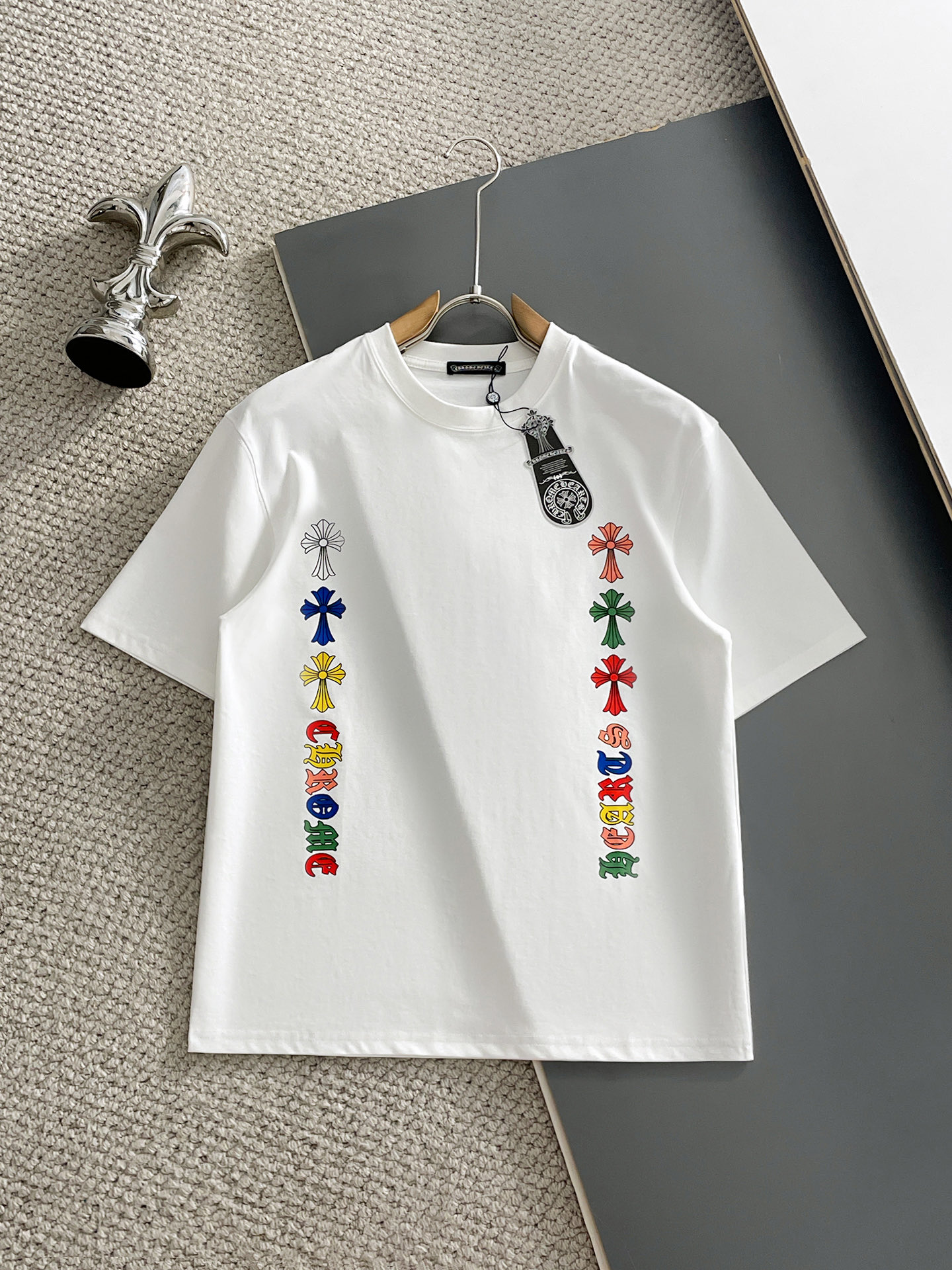 NO:928199,ch/Chrome Hearts 2026 spring and summer new products, complete with three labels, mercerized cotton round neck short-sleeved T-shirt, good product without too much introduction, look at the details, counter size M-XXXL / recommended L,, chrome hearts, T-shirt, tees, t-shirt,19860909ch/克罗心 2026年春夏新品上新 三标齐全 丝光棉圆领短袖T恤 好货不用过多介绍 看细节 专柜码数M-XXXL /建议L,,chrome hearts,T-shirt,tees，t-shirt,,Men's clothing