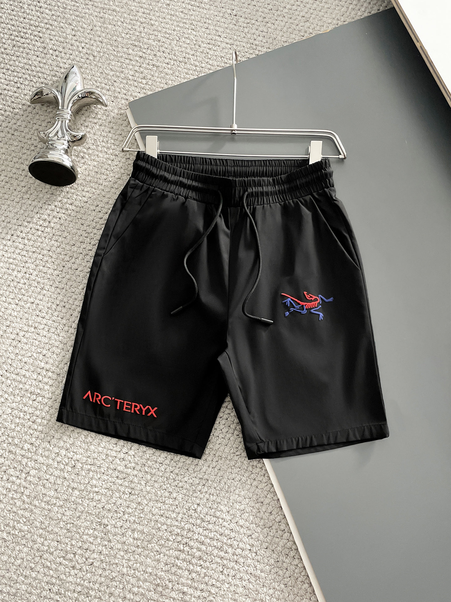NO:935823,Arc/Arc'teryx 2026 spring and summer new products, complete with three standards, five-point shorts, good products, no need to introduce too much, look at the details, counter size M-XXXL 175/140, upper body recommendation xL, slim fit, arc'teryx, shorts,19860909Arc/始祖鸟 2026春夏新品 三标齐全 五分短裤 好货不用过多介绍 看细节 专柜码数M-XXXL 175/140上身建议xL 修身版型,arc'teryx,shorts,,Men's clothing