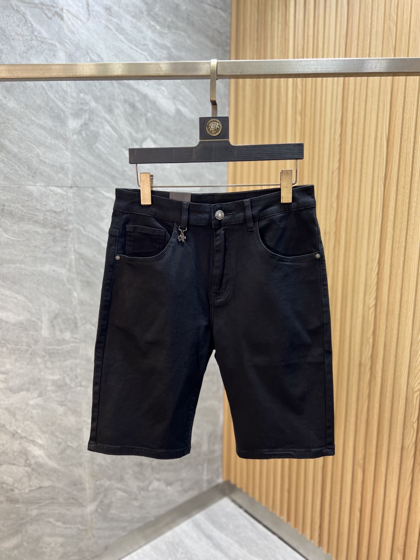 NO:937500,prada/Prada 2026 spring and summer new products, complete with three labels, jeans, good products, no need to introduce too much, look at the details, counter size 28-38 / upper body size 32,, prada, prada, jeans,19860909prada/普拉达 2026春夏新品 三标齐全 牛仔裤 好货不用过多介绍 看细节 专柜码数28-38 /上身32码,,prada,prada,jeans,,Men's clothing