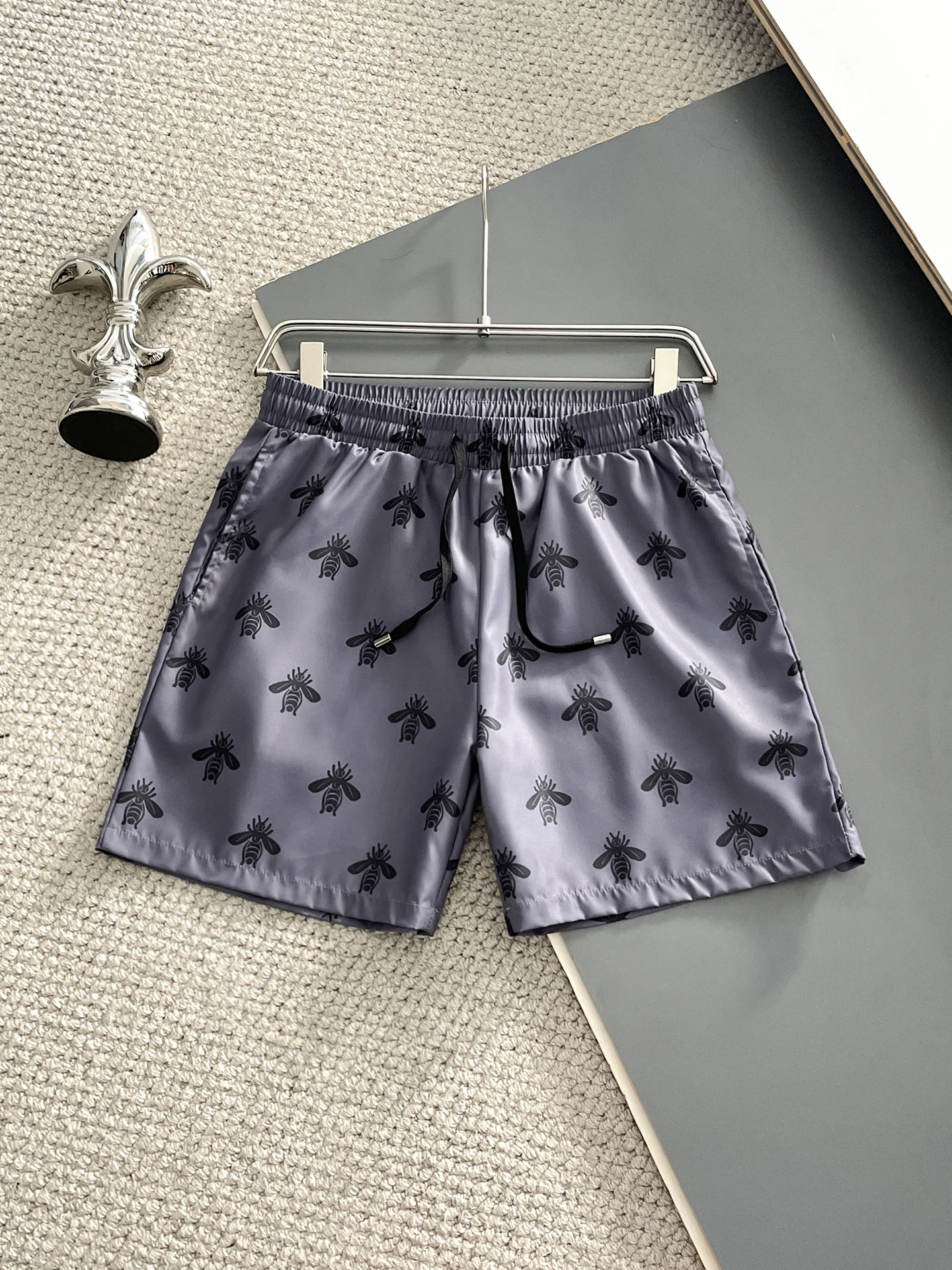 NO:937452,Dior/Dior 2026 spring and summer new products are available, complete with three labels: beach pants and shorts. Good products need no introduction. Look at the details. Counter size M-XXXL, dior, dior, shorts,19860909Dior/迪奥 2026春夏新品上新 三标齐全 沙滩裤 短裤 好货不用过多介绍 看细节 专柜码数M-XXXL,,dior,dior,shorts,,Men's clothing