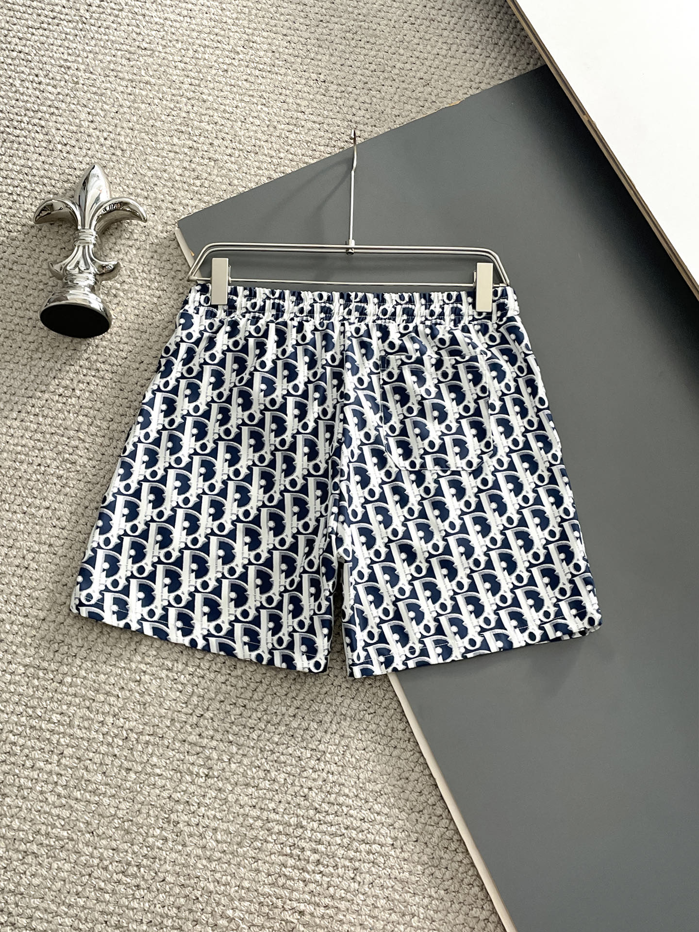 NO:937457,Dior/Dior 2026 spring and summer new products are available, complete with three labels: beach pants and shorts. Good products need no introduction. Look at the details. Counter size M-XXXL, dior, dior, shorts,19860909Dior/迪奥 2026春夏新品上新 三标齐全 沙滩裤 短裤 好货不用过多介绍 看细节 专柜码数M-XXXL,,dior,dior,shorts,,Men's clothing