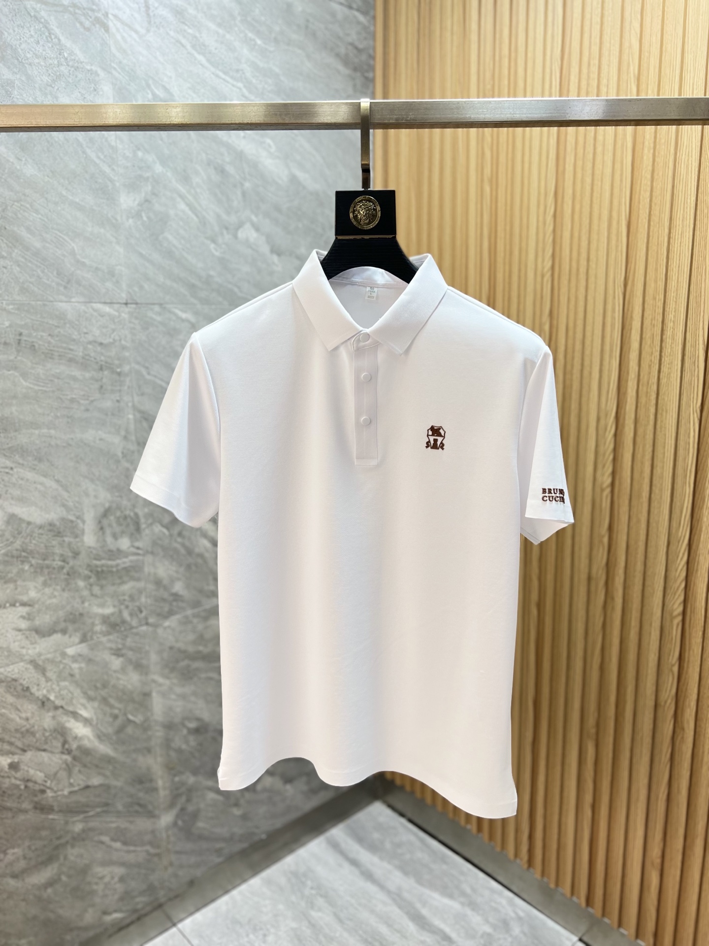 NO:949659,BC 2026 spring and summer new products, complete with three labels, light luxury and thin style, lapel short-sleeved polo shirt, good product, no need to introduce too much, look at the details, counter size M-XXXXL 175/140, recommended L,, T-shirt,19860909BC 2026年春夏新品上新 三标齐全 轻奢薄款 翻领短袖polo衫 好货不用过多介绍 看细节 专柜码数M-XXXXL 175/140建议L,,T-shirt,,Men's clothing