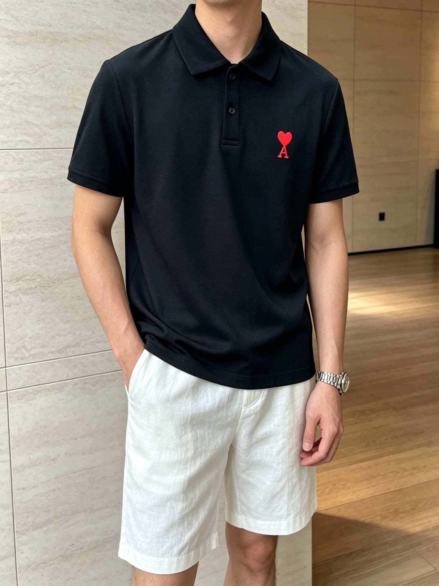 NO:949995,Ami 2026 spring and summer new products, complete with three labels, lapel short-sleeved polo shirt, counter size M-XXXL 175/140, recommended L,, T-shirt,19860909Ami 2026年春夏新品上新 三标齐全 翻领短袖polo衫 专柜码数M-XXXL 175/140建议L,,T-shirt,,Men's clothing
