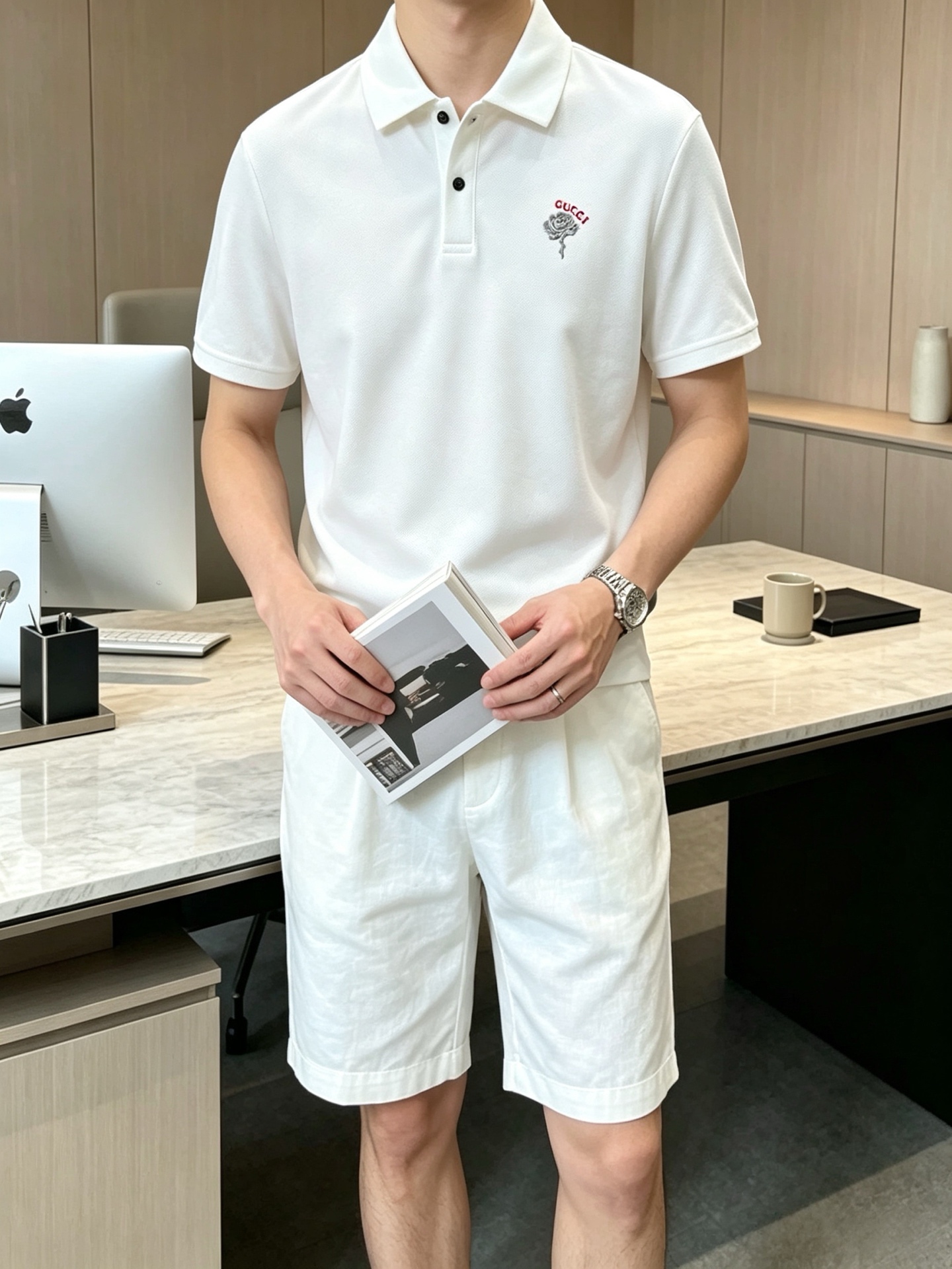 NO:950009,Gucci/Gucci 2026 spring and summer new products, complete with three labels, lapel short-sleeved polo shirt, counter size M-XXXL 175/140, recommended L,, gucci, T-shirt,19860909Gucci/古奇 2026年春夏新品上新 三标齐全 翻领短袖polo衫 专柜码数M-XXXL 175/140建议L,,gucci,T-shirt,,Men's clothing