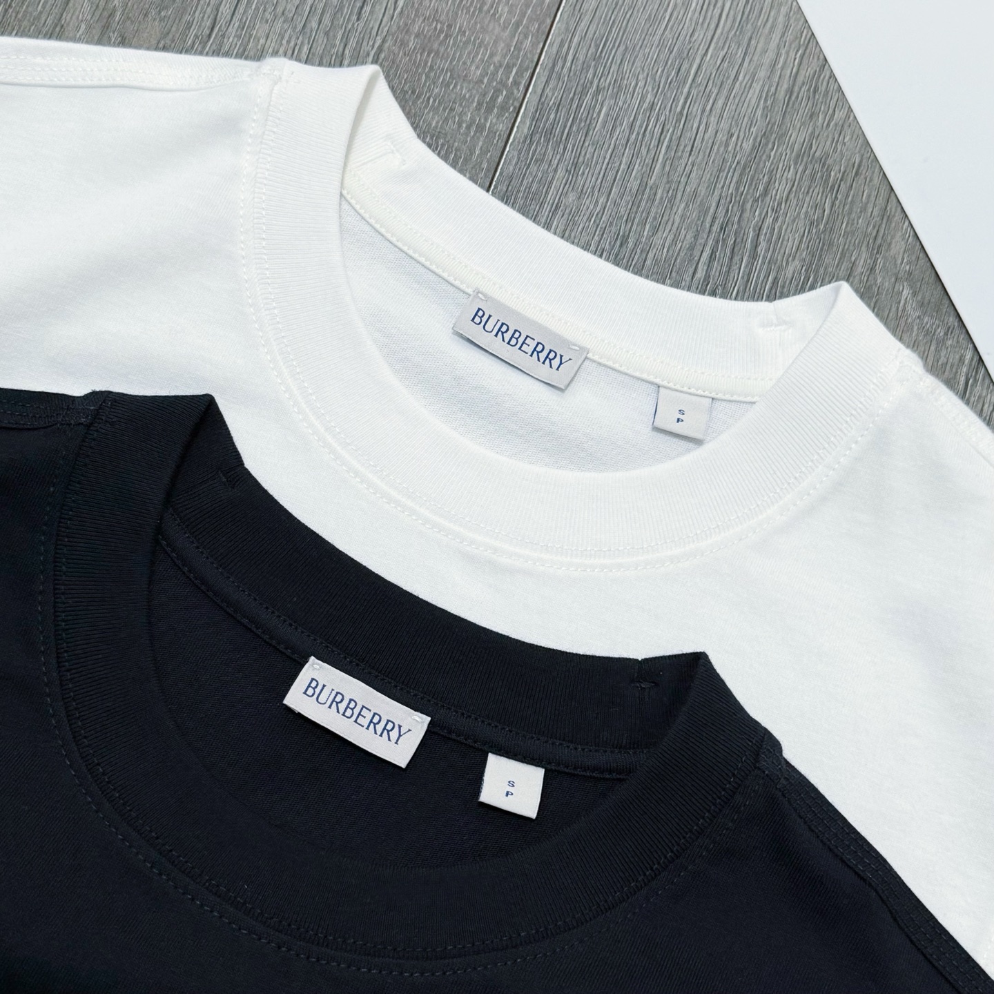 Burberry Slim Fit Crewneck T-Shirt with Check Patch Detail - Unisex Style 5 i1747054629223 5633 0 3