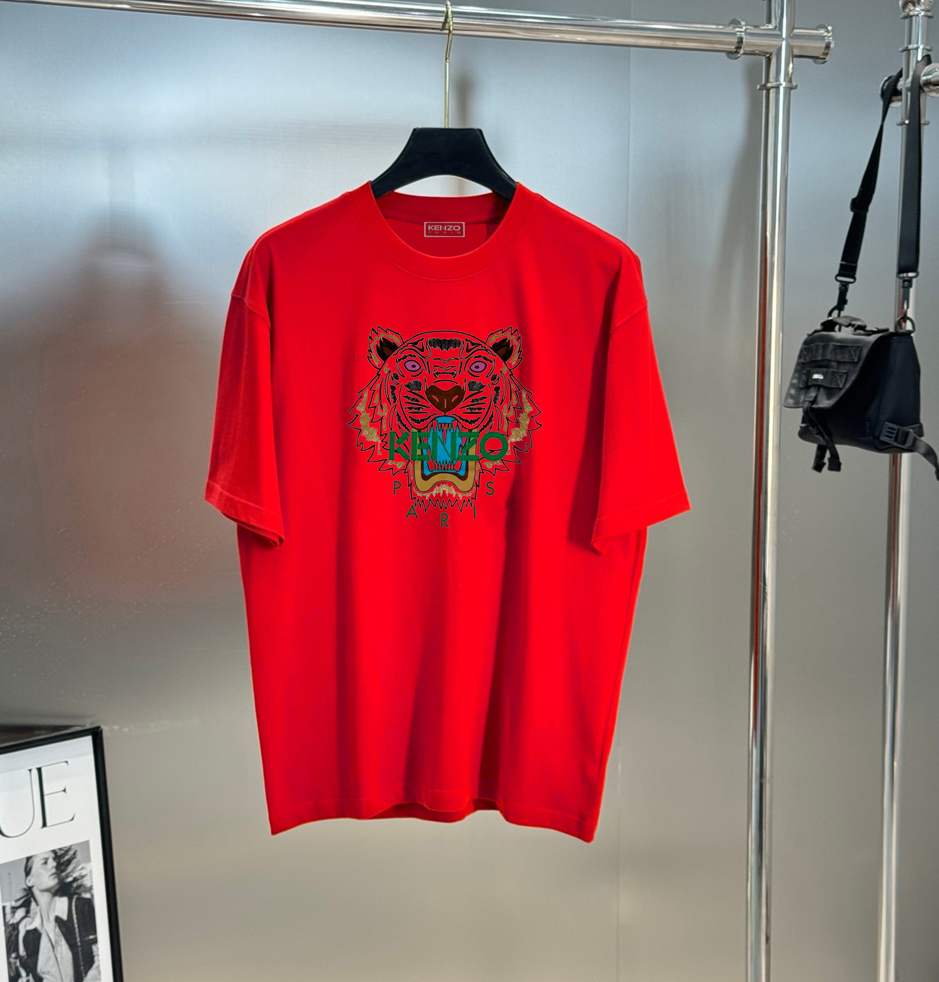P75 💥 KENZO 2025 última colección de moda para parejas, clásico estampado de cabeza de tigre en camiseta de cuello red…