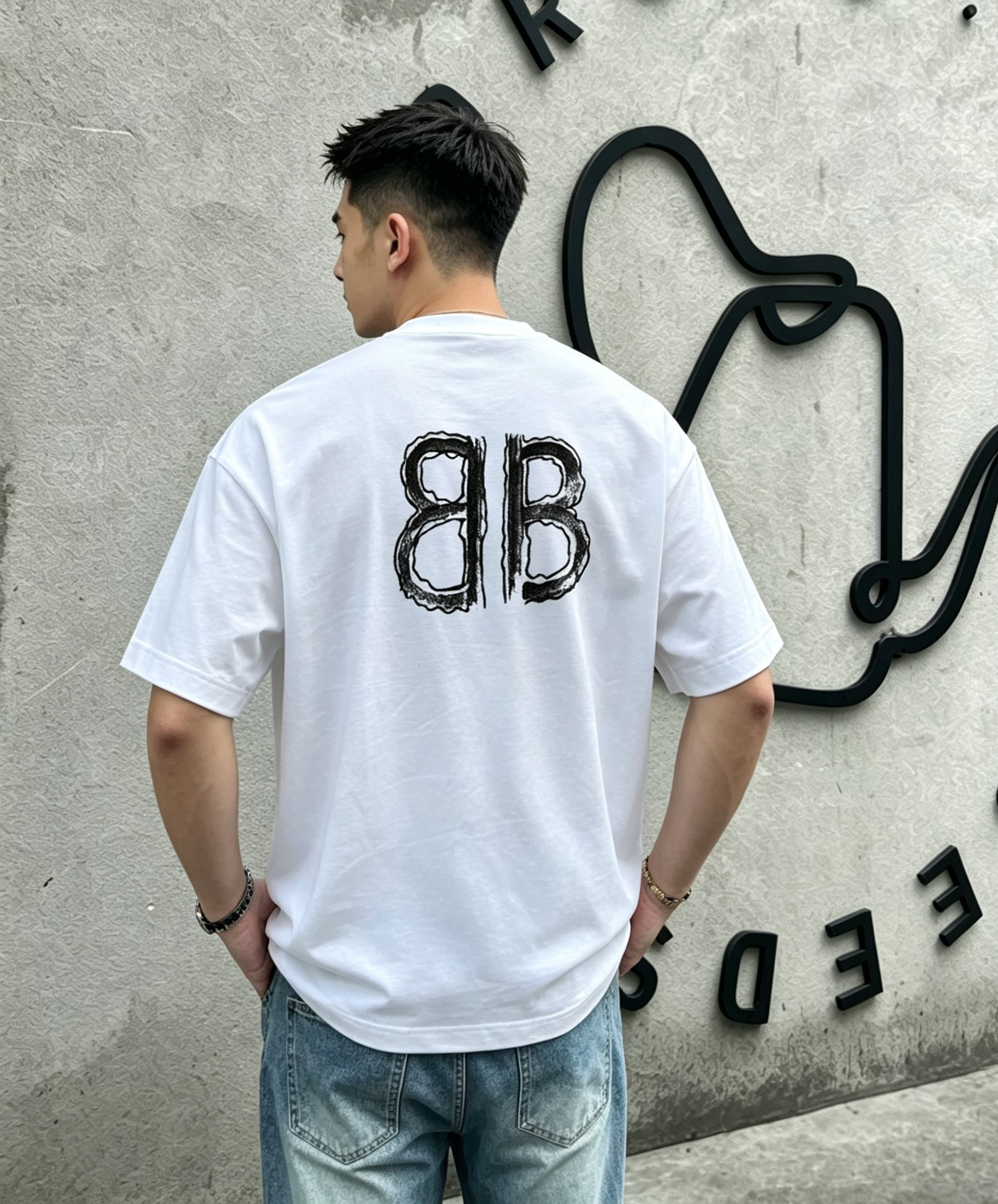 P80 Balenciaga 2026 nueva camiseta de mostrador. Estilo sencillo y encantador. Diseño de transferencia de calor con let…