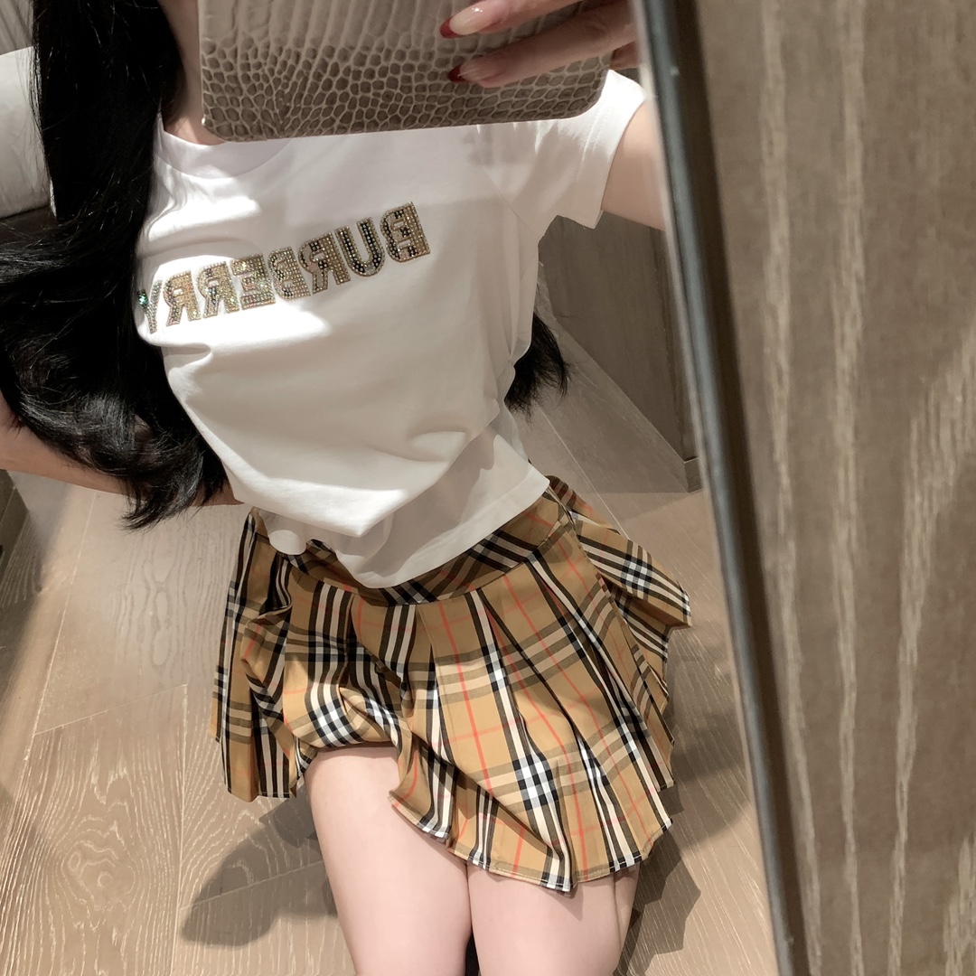버버리 남성 반팔 49281