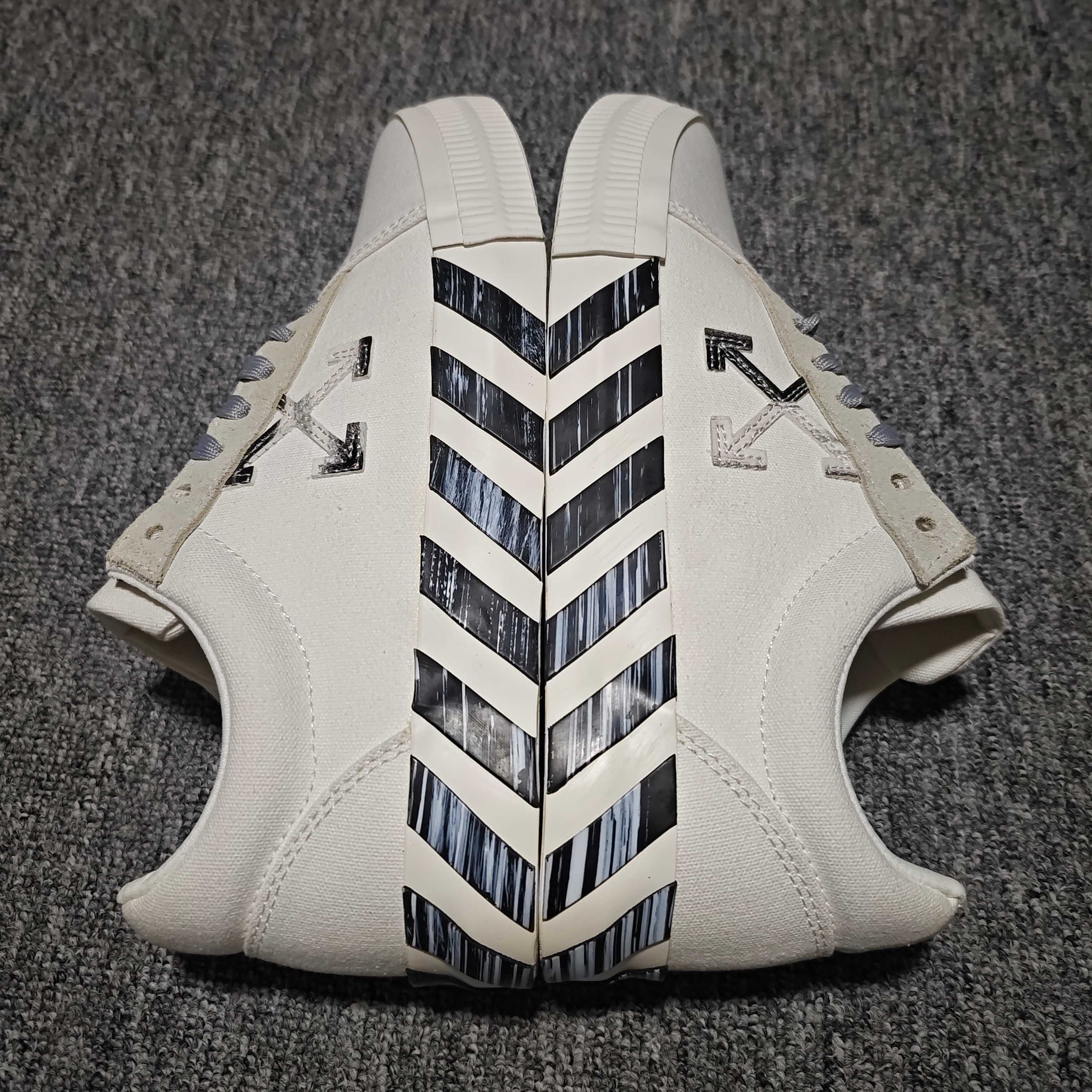  Off-White c/o Virgil Abloh Vulc Low Top 箭头低帮硫化帆布板鞋 