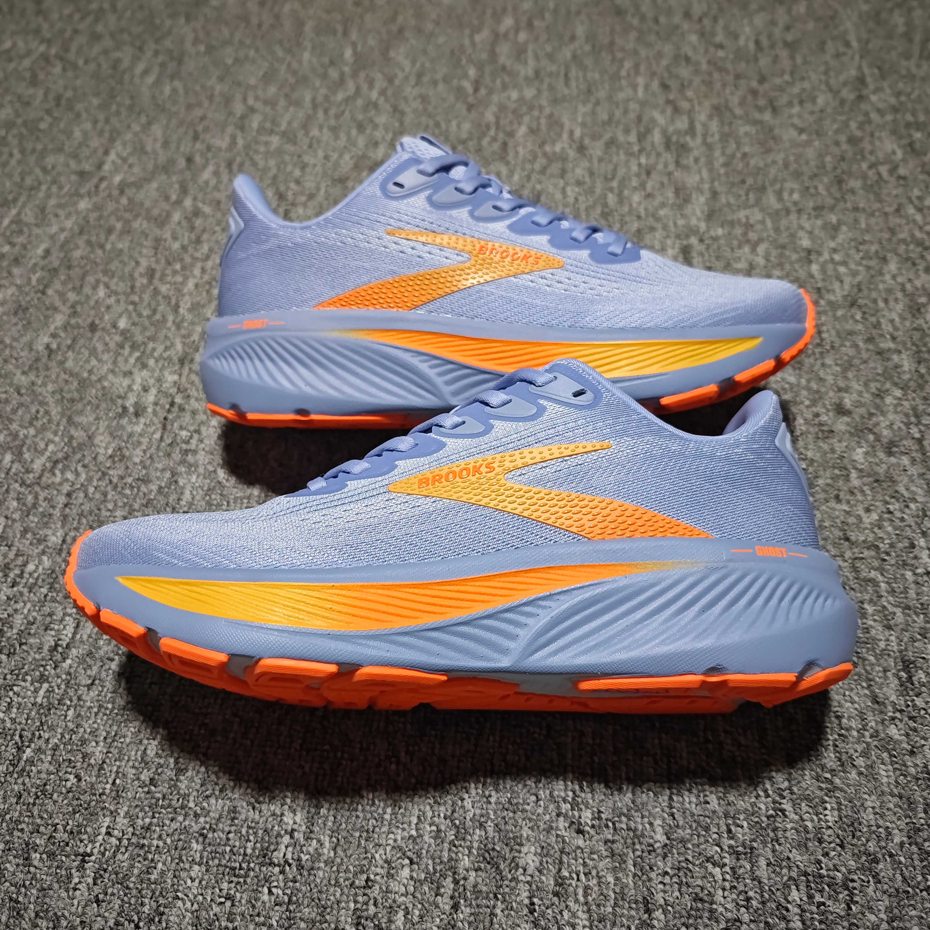  外贸热款专供 Brooks 布鲁克斯 Ghost 17 网面运动鞋 D443 官方售价121K+ 正确