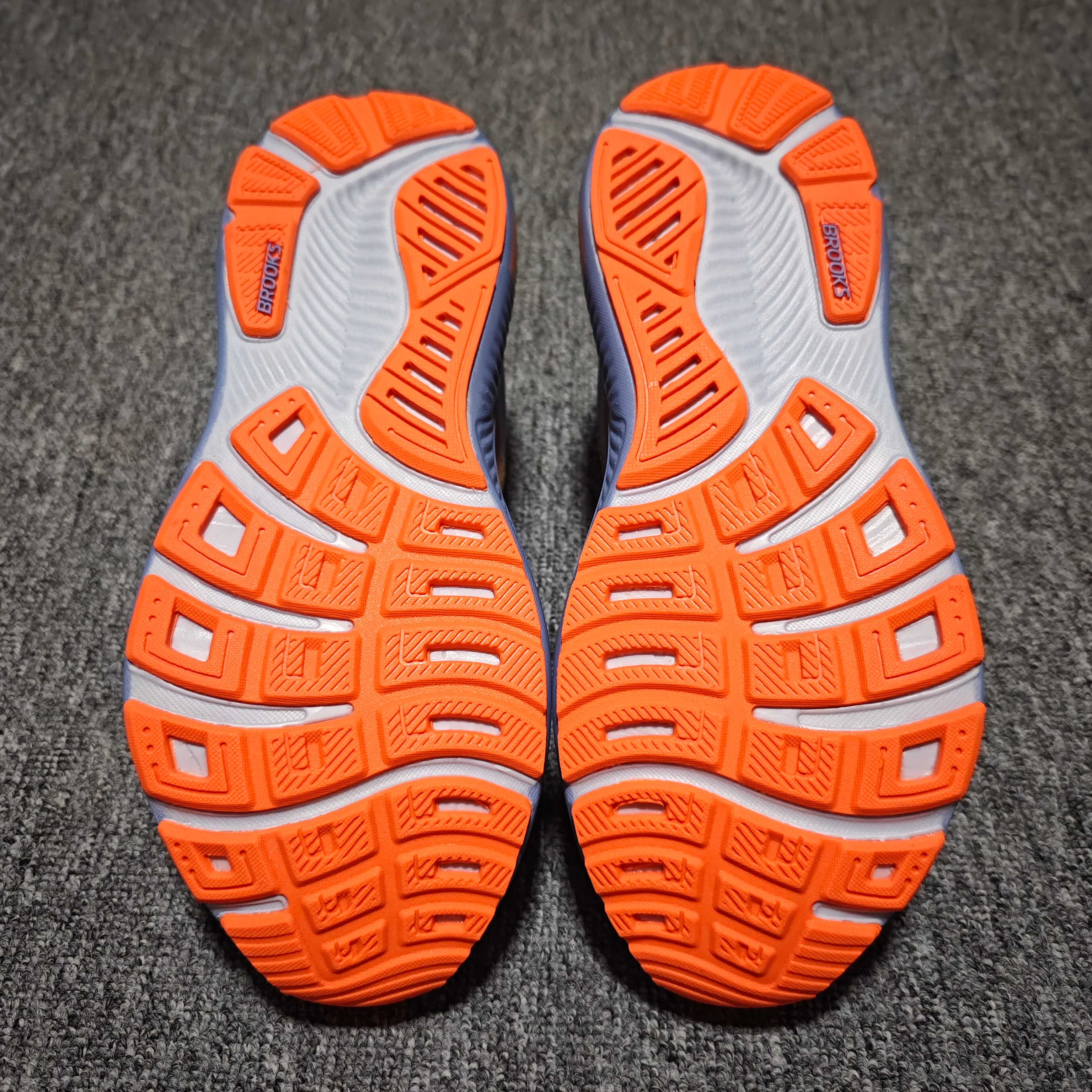  外贸热款专供 Brooks 布鲁克斯 Ghost 17 网面运动鞋 D443 官方售价121K+ 正确