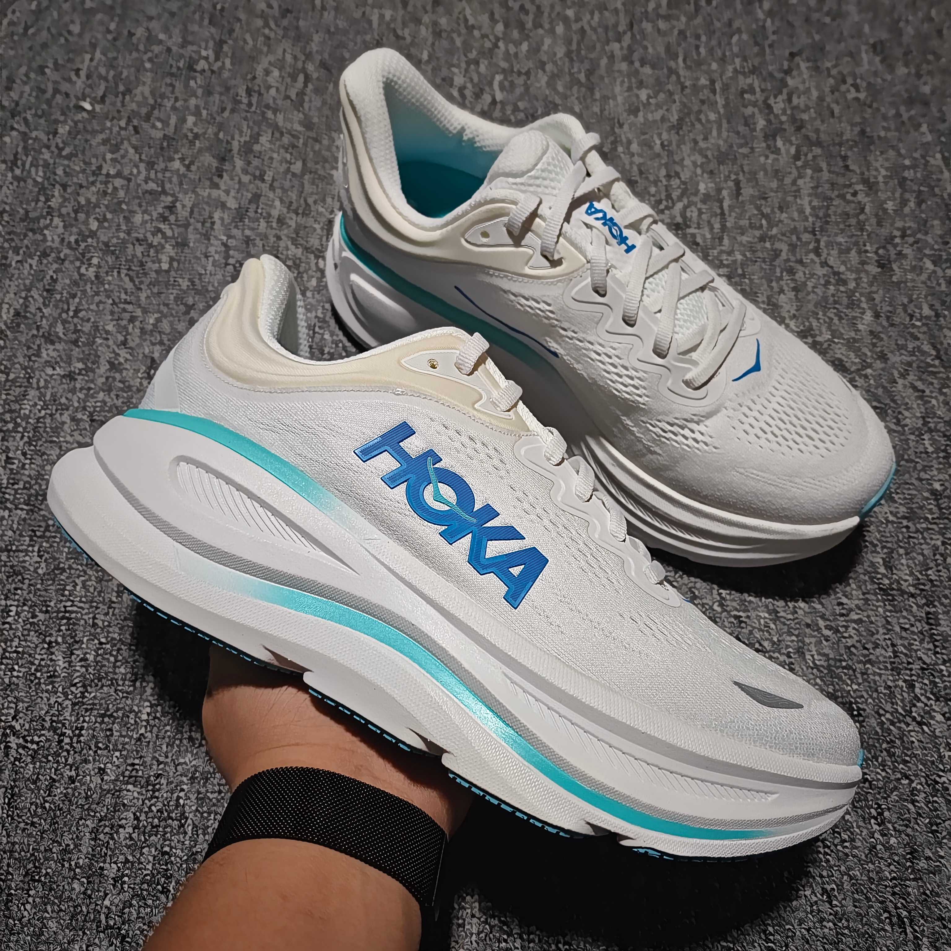  平台专供 Hoka Bondi 9 帮带9 网面透气跑步鞋  全新外贸订单出货 中底布可区分版本 最大