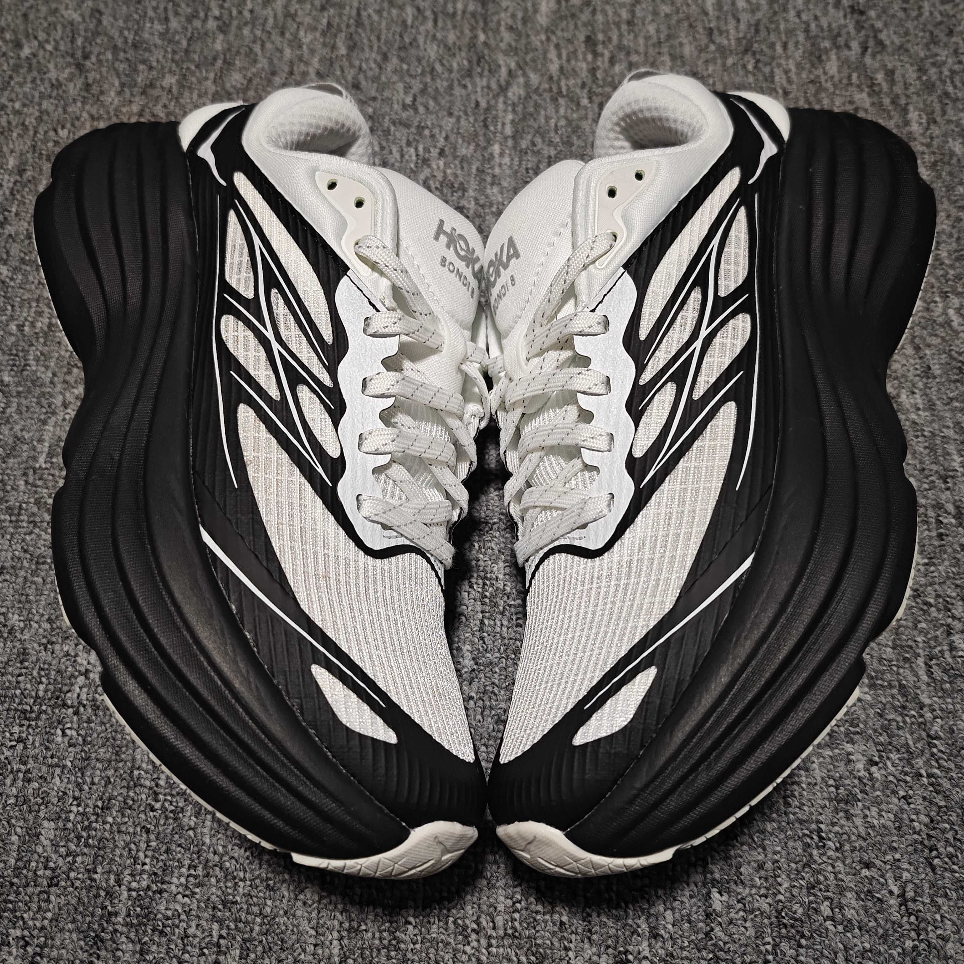  平台专供 Hoka Bondi 8 TS Caged 帮带8 网面透气跑步鞋  全新外贸订单出货 尺码