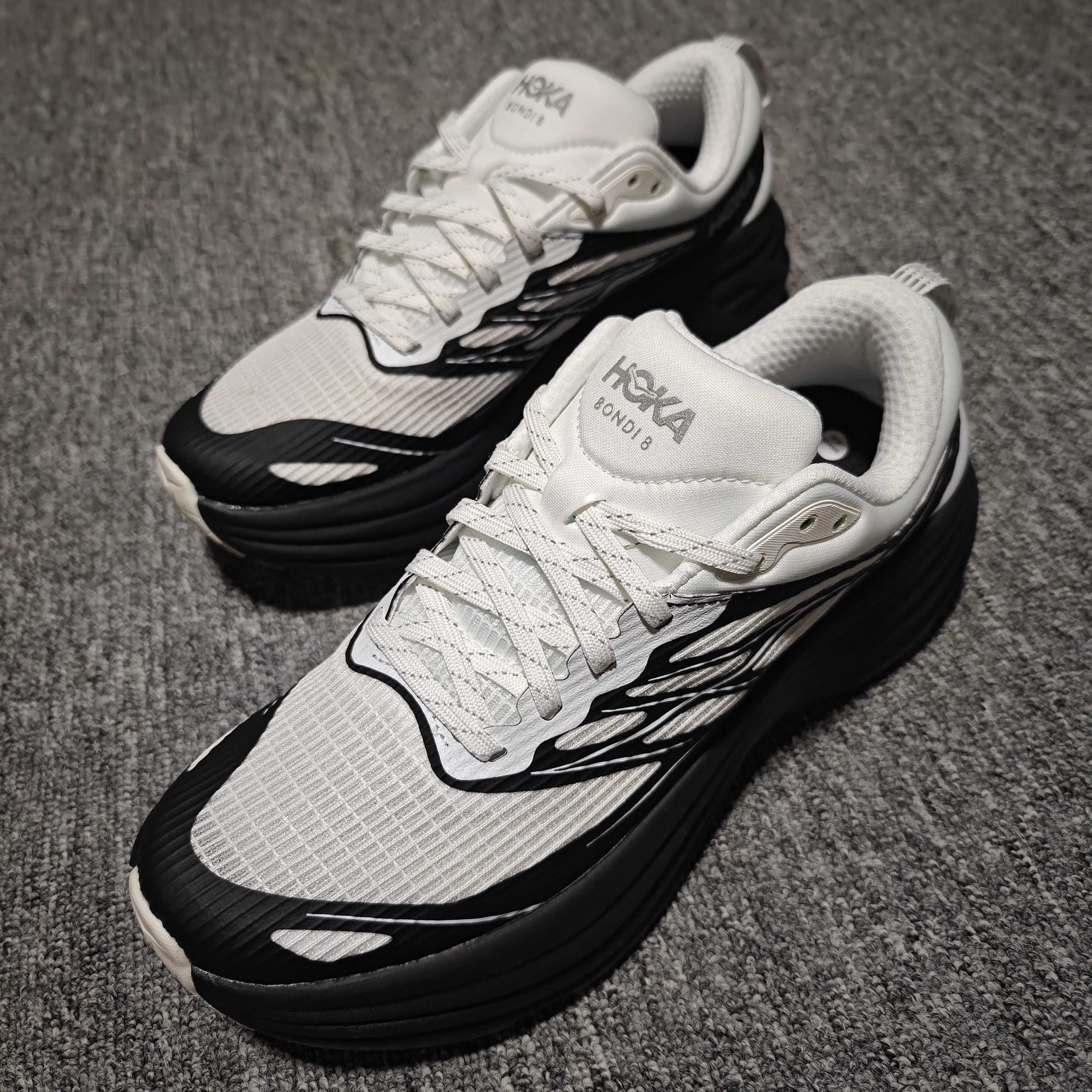  平台专供 Hoka Bondi 8 TS Caged 帮带8 网面透气跑步鞋  全新外贸订单出货 尺码