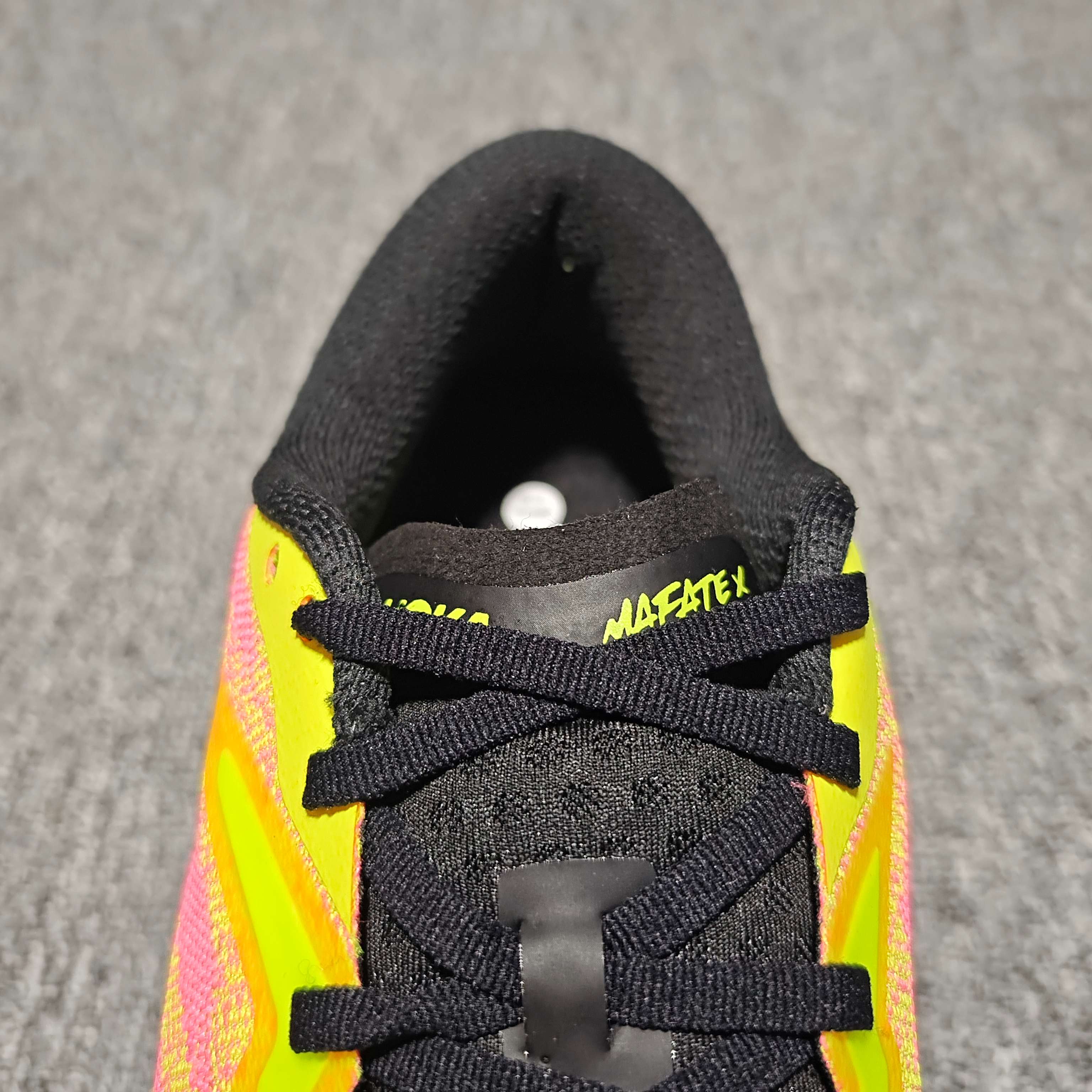  Hoka Mafate X 玛法特 超轻厚底轻量山地跑步鞋  新版本 最强品质可随意对比 尺码： 36