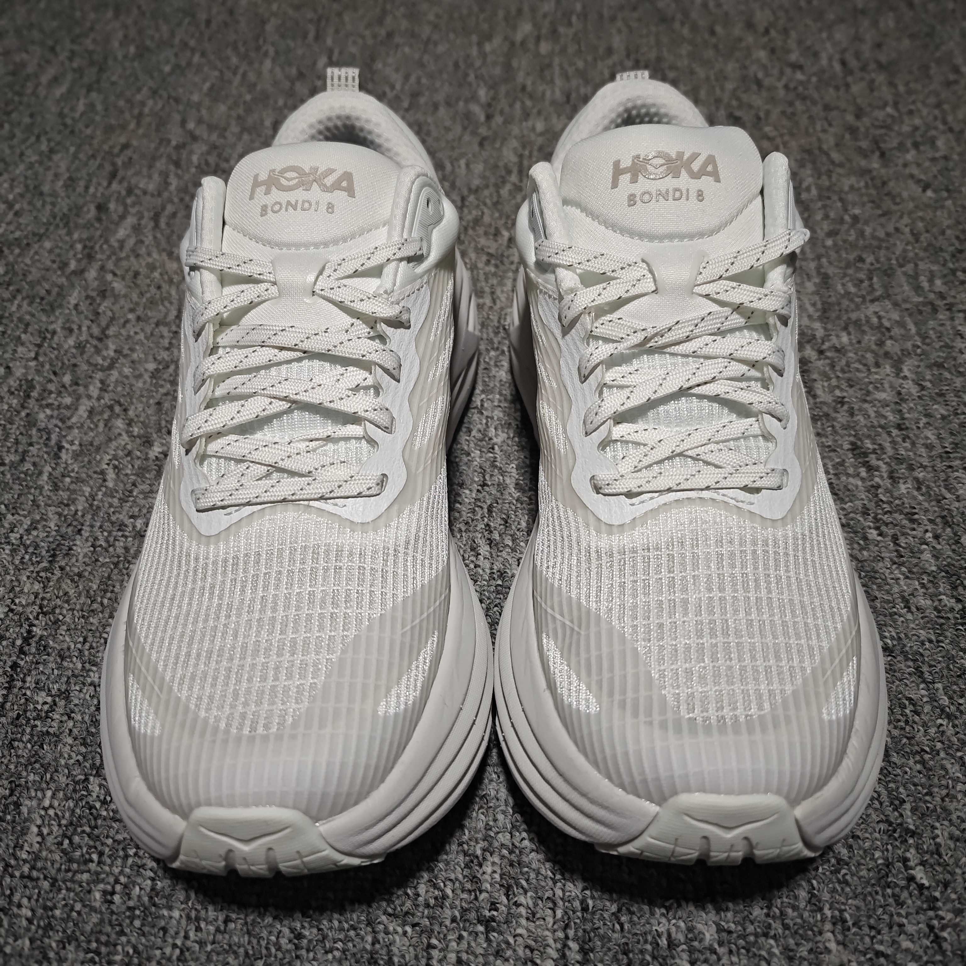  平台专供 Hoka Bondi 8 TS Caged 帮带8 网面透气跑步鞋  全新外贸订单出货 尺码