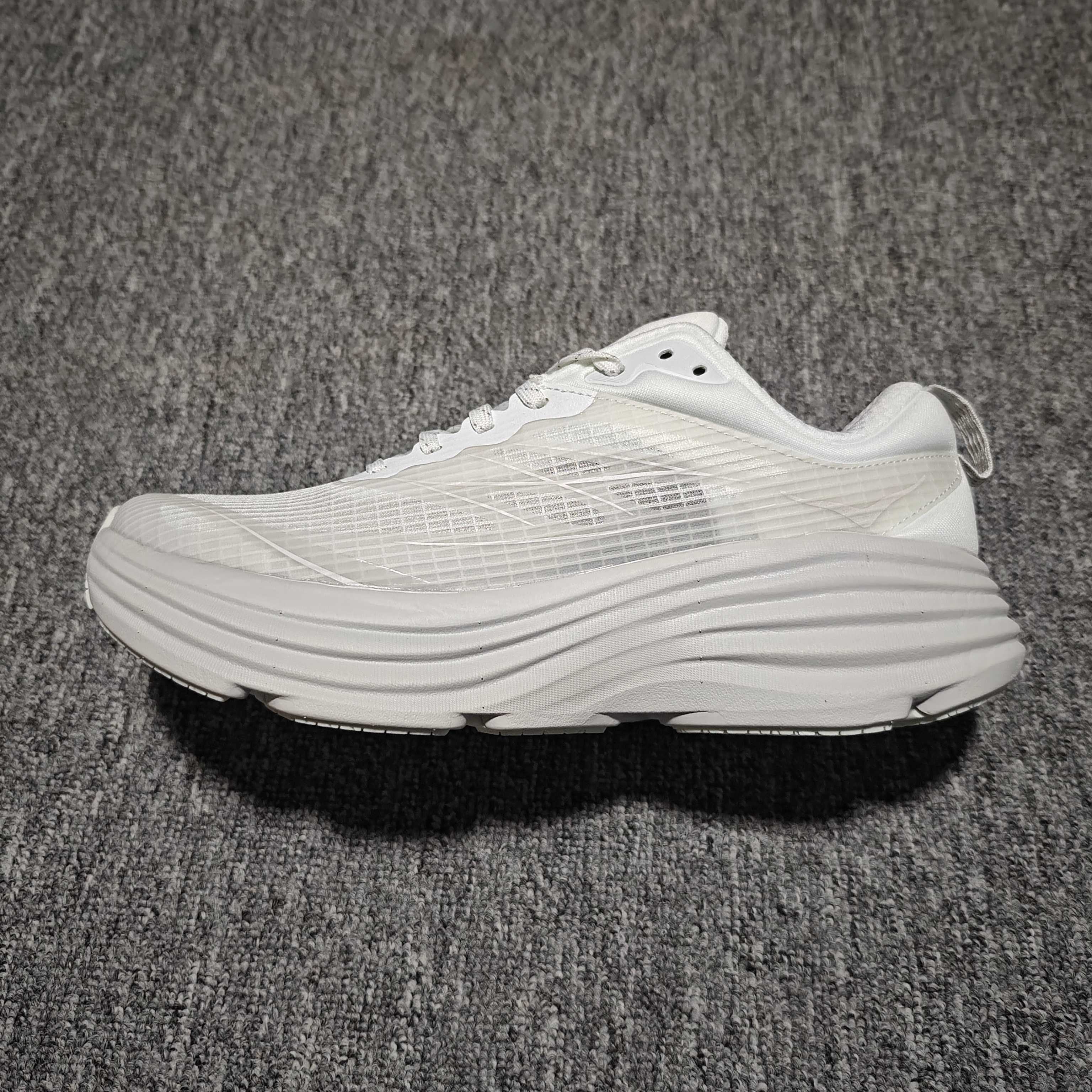  平台专供 Hoka Bondi 8 TS Caged 帮带8 网面透气跑步鞋  全新外贸订单出货 尺码