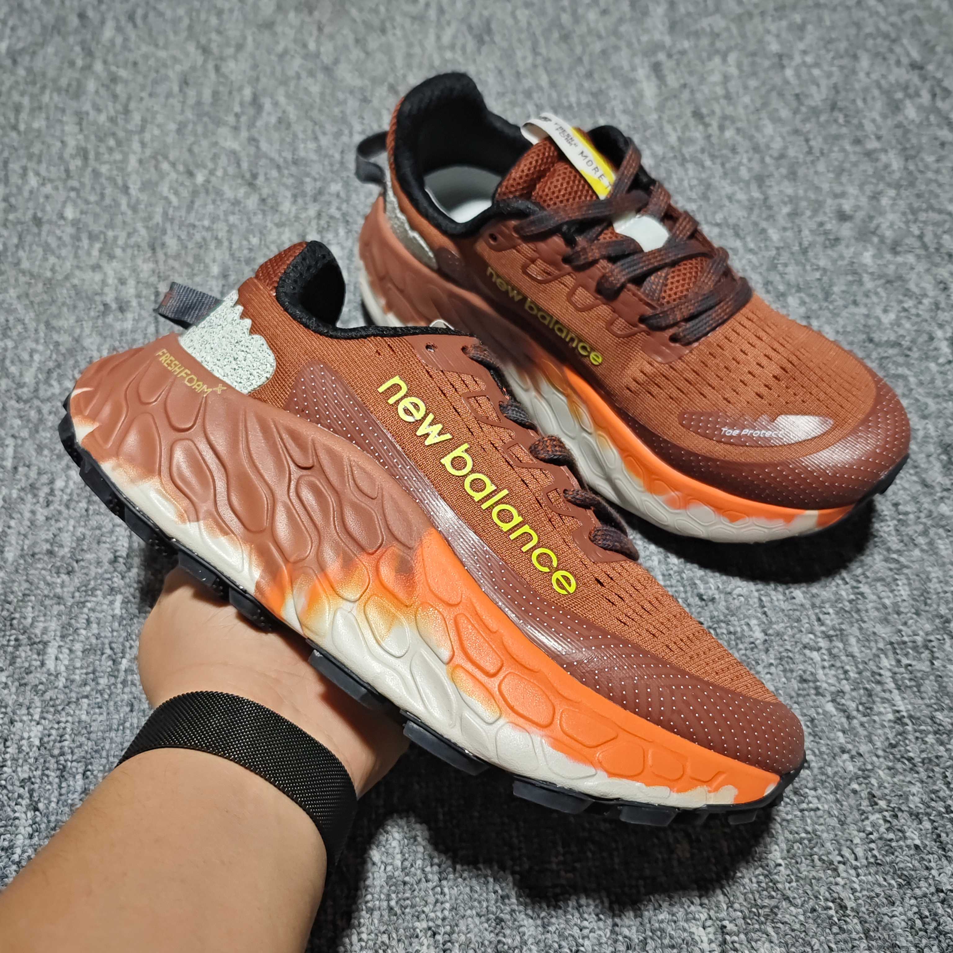  New Balance 新百伦 MTMORAR3 复古休闲跑步鞋 尺码：36 37 37.5 38 3