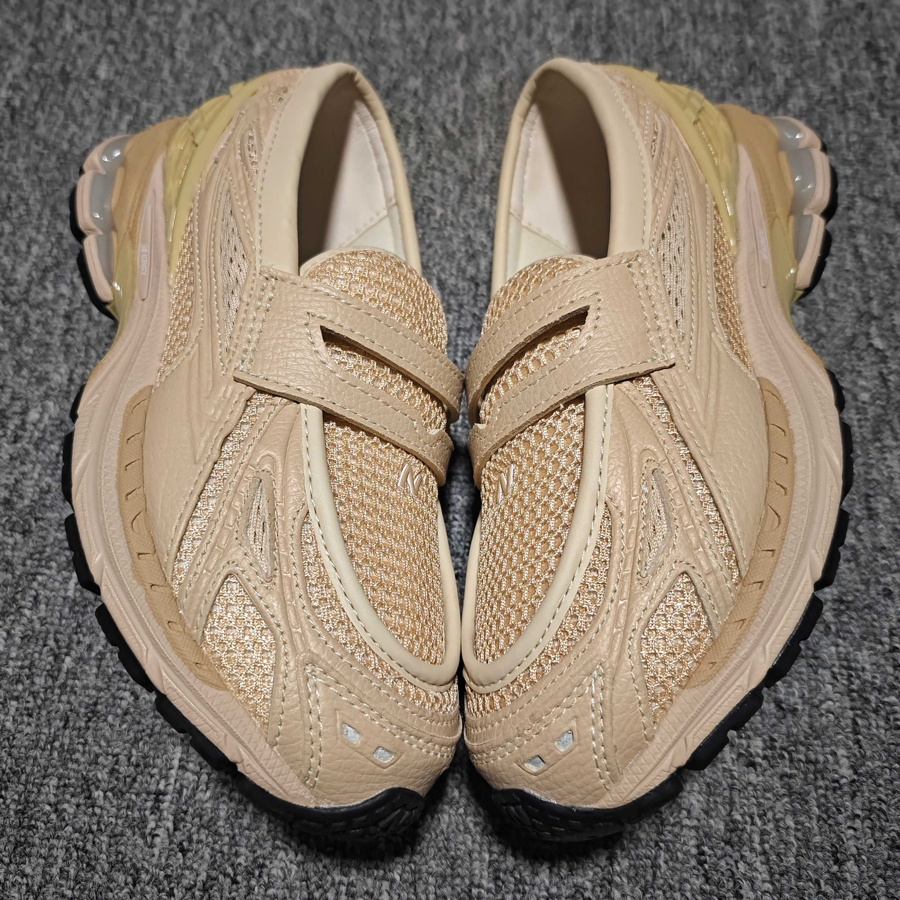  New Balance 新百伦 复古休闲跑步鞋 U1906LNU 尺码：36 37 37.5 38 3