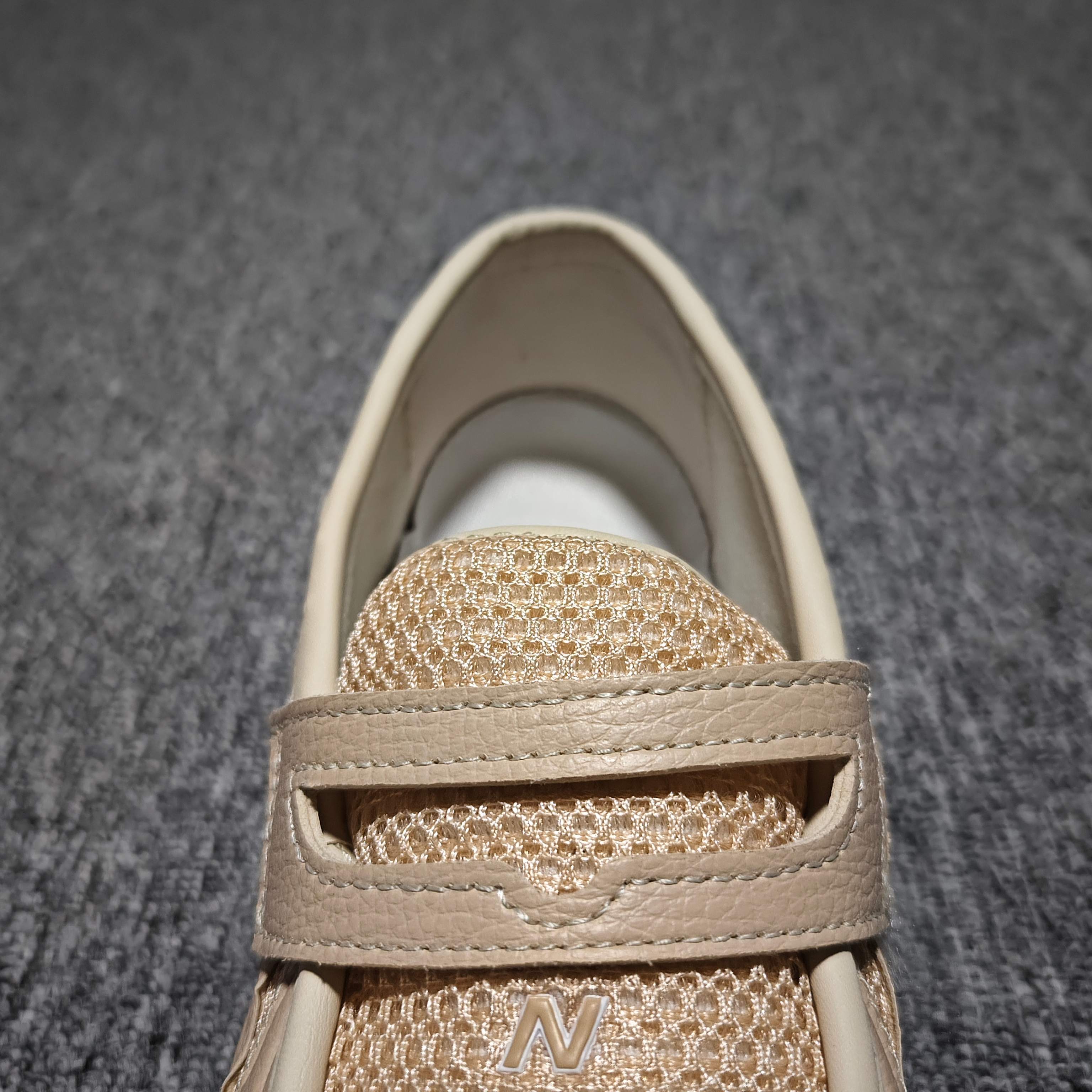  New Balance 新百伦 复古休闲跑步鞋 U1906LNU 尺码：36 37 37.5 38 3
