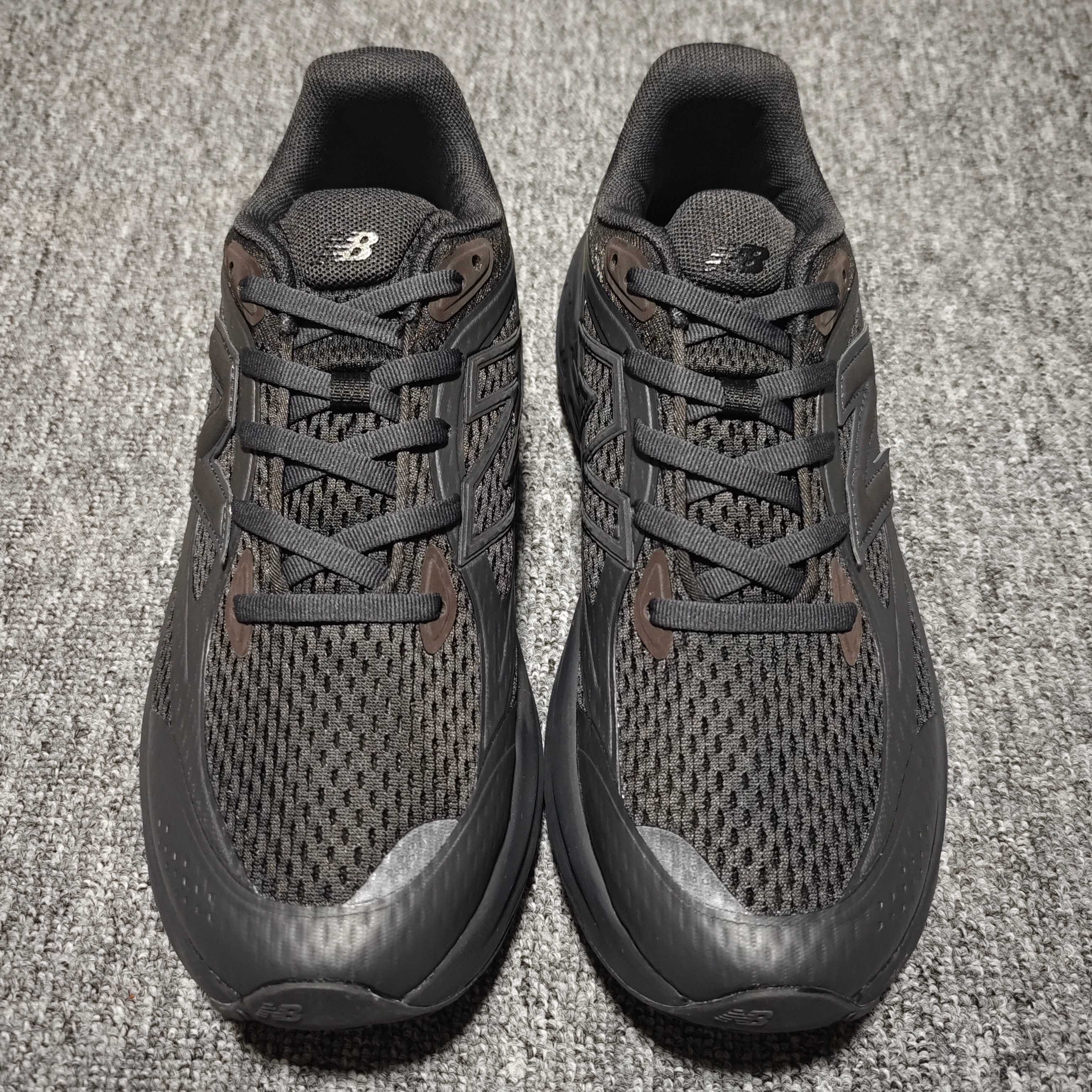  New Balance TRN 新百伦 UTRNWD 运动休闲跑步鞋 尺码：36 37 37.5 38
