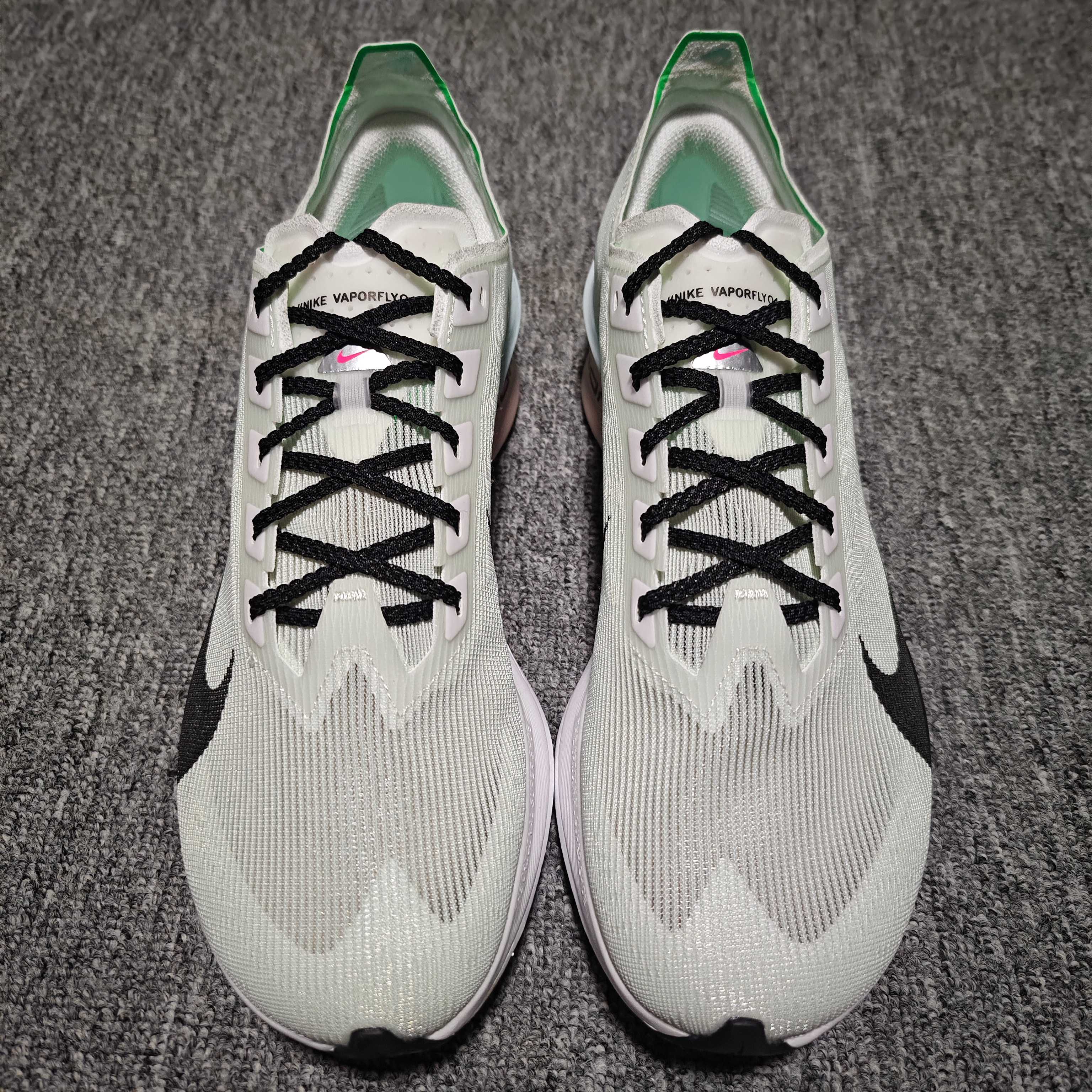  NK Vaporfly Next %4 超轻网面跑步鞋 HF6414-101 尺码：36 36.5 3