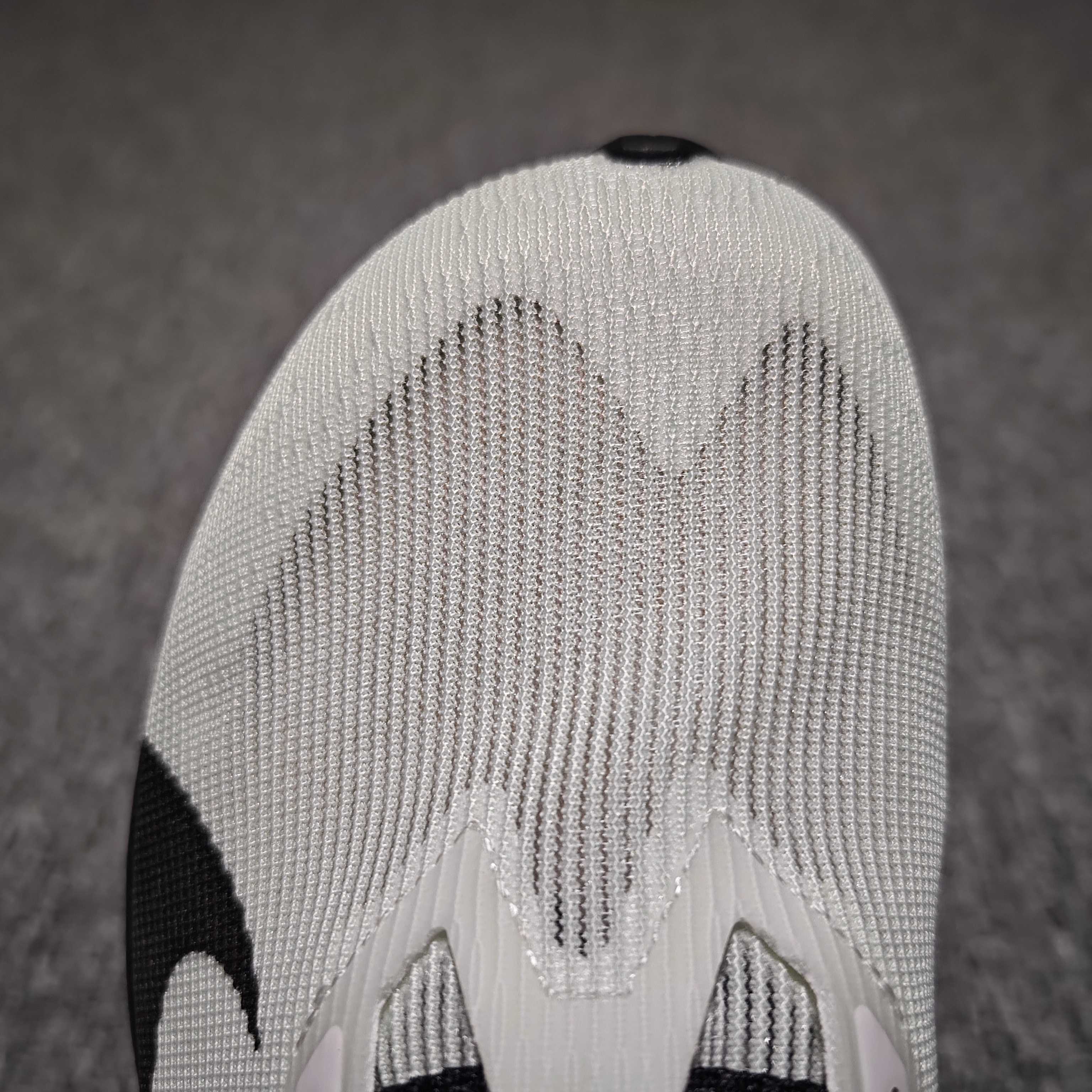  NK Vaporfly Next %4 超轻网面跑步鞋 HF6414-101 尺码：36 36.5 3