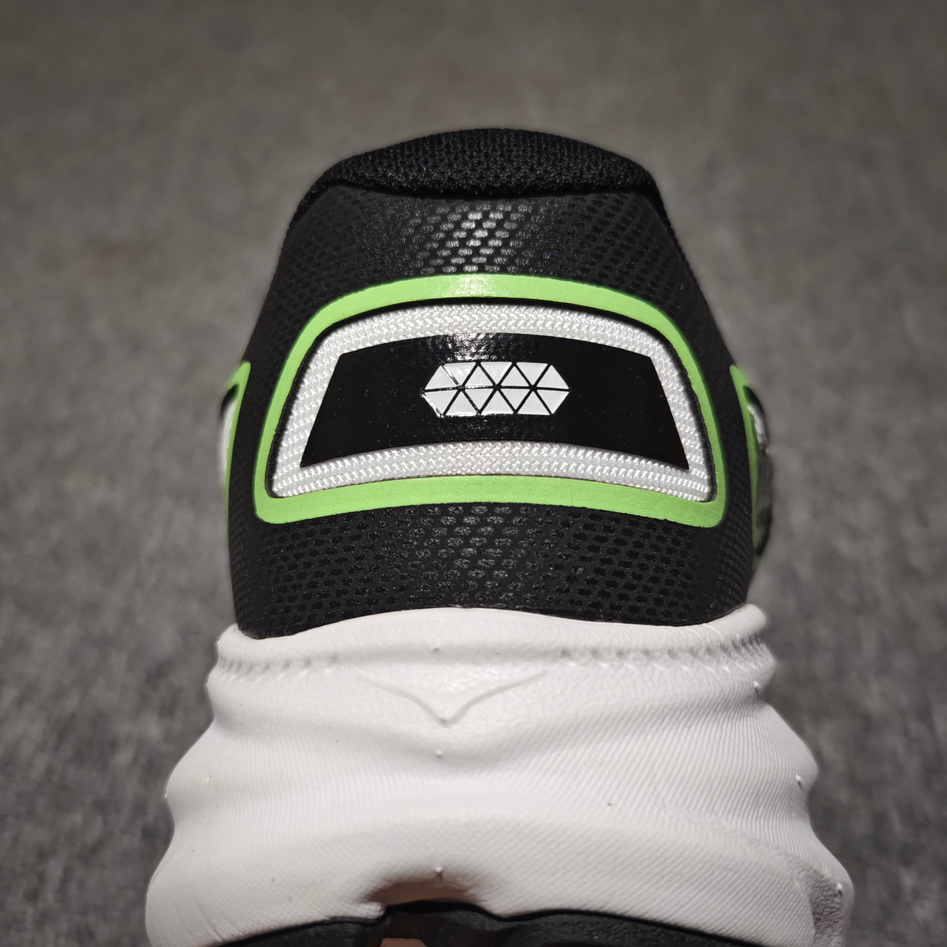  平台专供 Hoka Clifton One 9 网面透气跑步鞋  全新外贸订单出货 尺码： 36 36