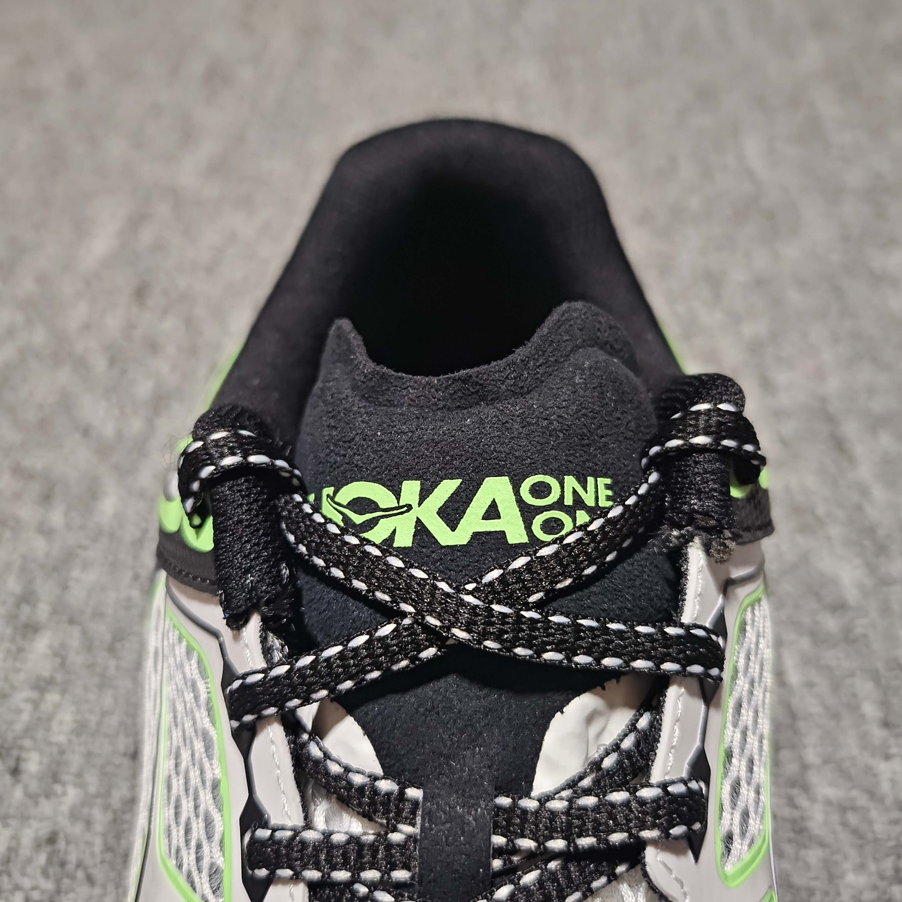  平台专供 Hoka Clifton One 9 网面透气跑步鞋  全新外贸订单出货 尺码： 36 36
