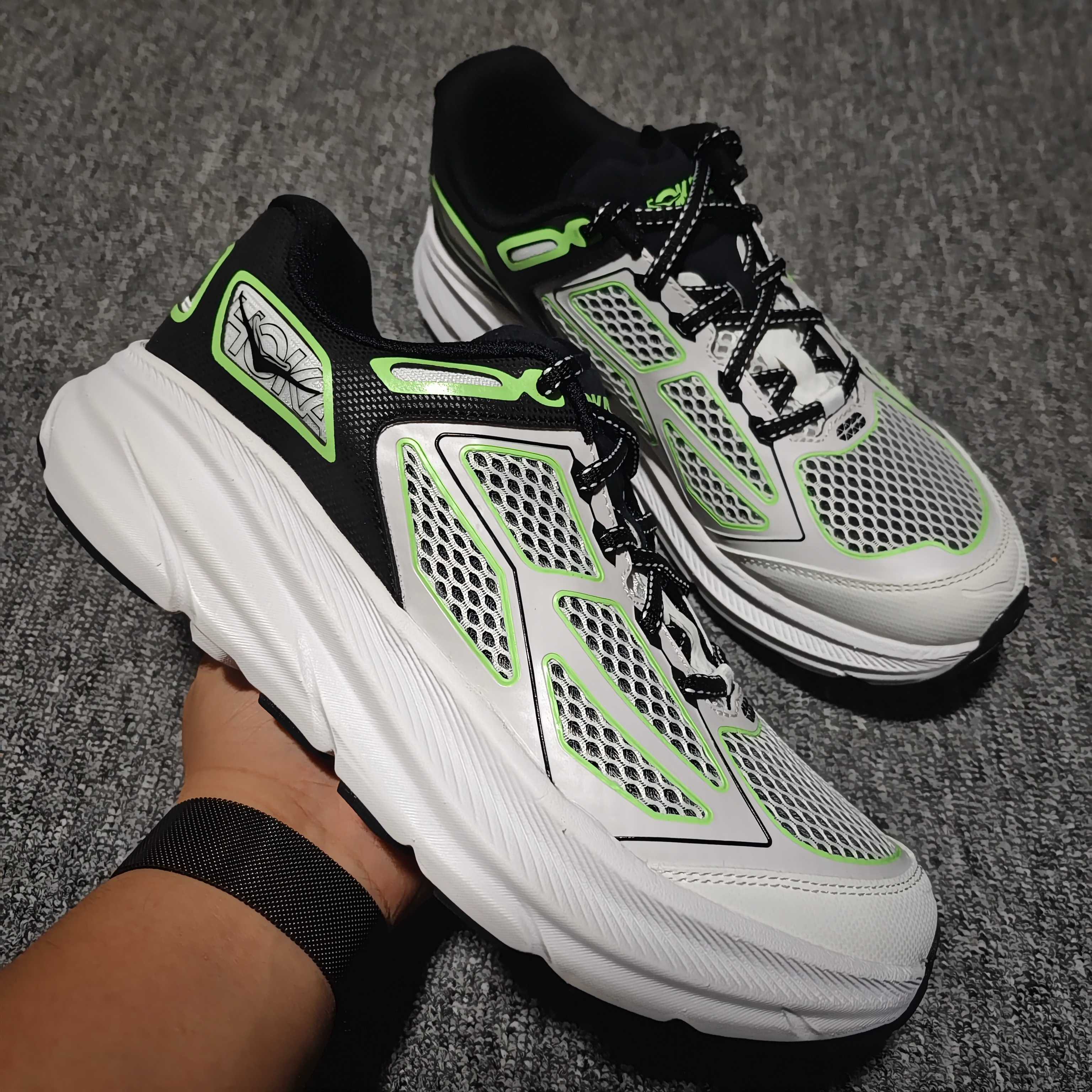 平台专供 Hoka Clifton One 9 网面透气跑步鞋  全新外贸订单出货 尺码： 36 36