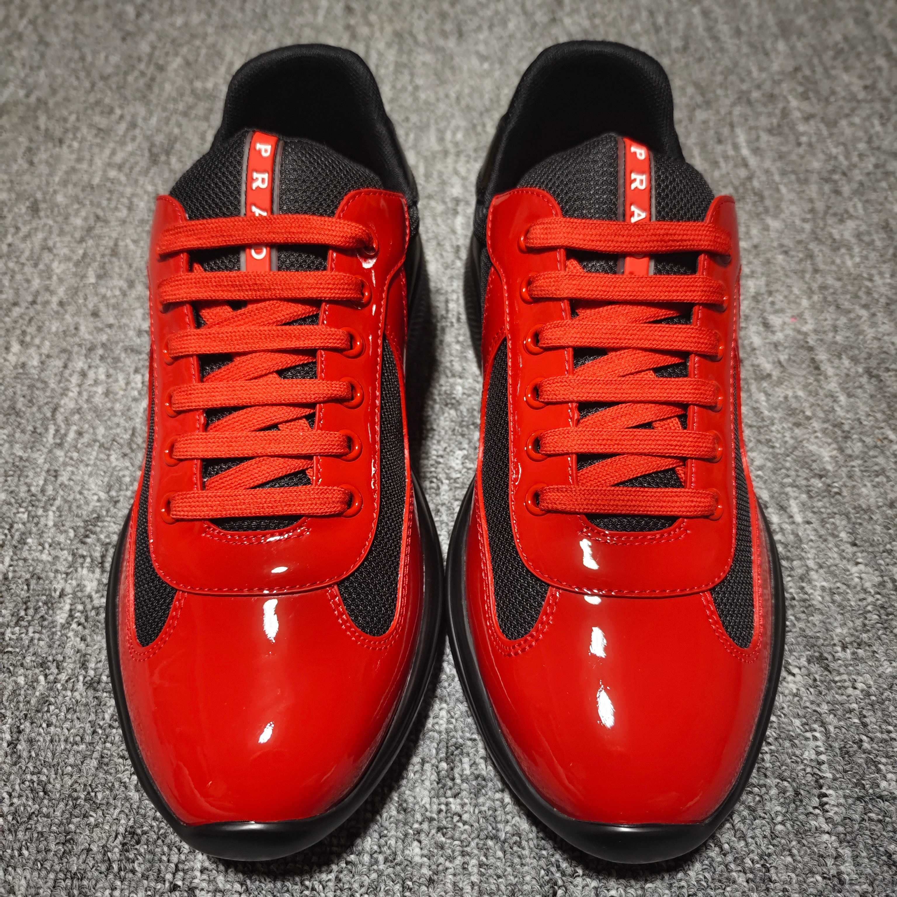  Prada 普拉达 Calzature Uomo 低帮休闲运动鞋 海淘代购同渠道品质 高端零售 外贸