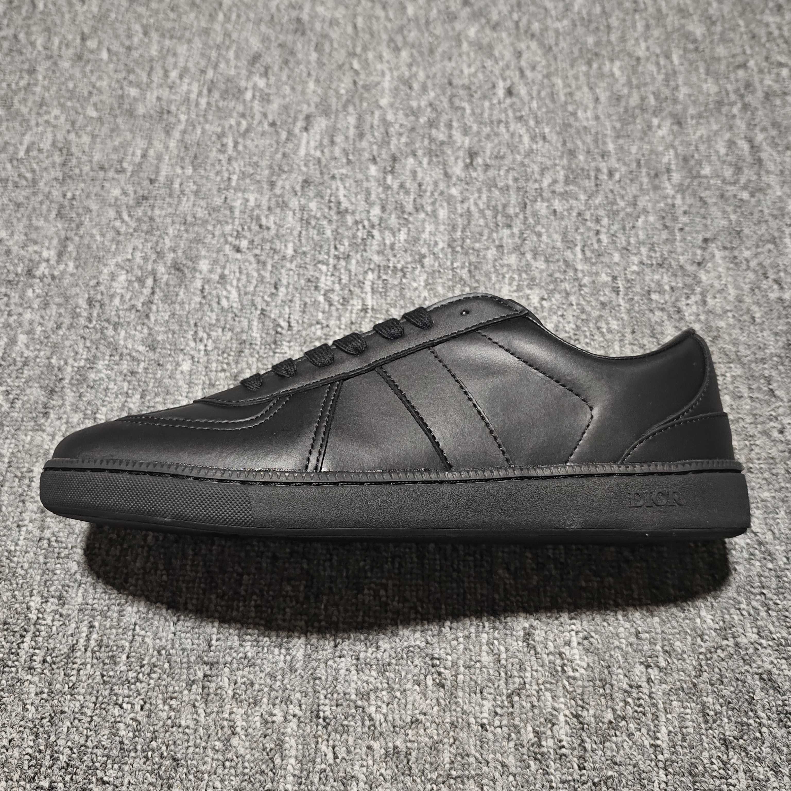  外贸跑量专供 Dior 迪奥 Calf Suede 运动休闲鞋 大厂出品 品质板正 尺码：39 40 