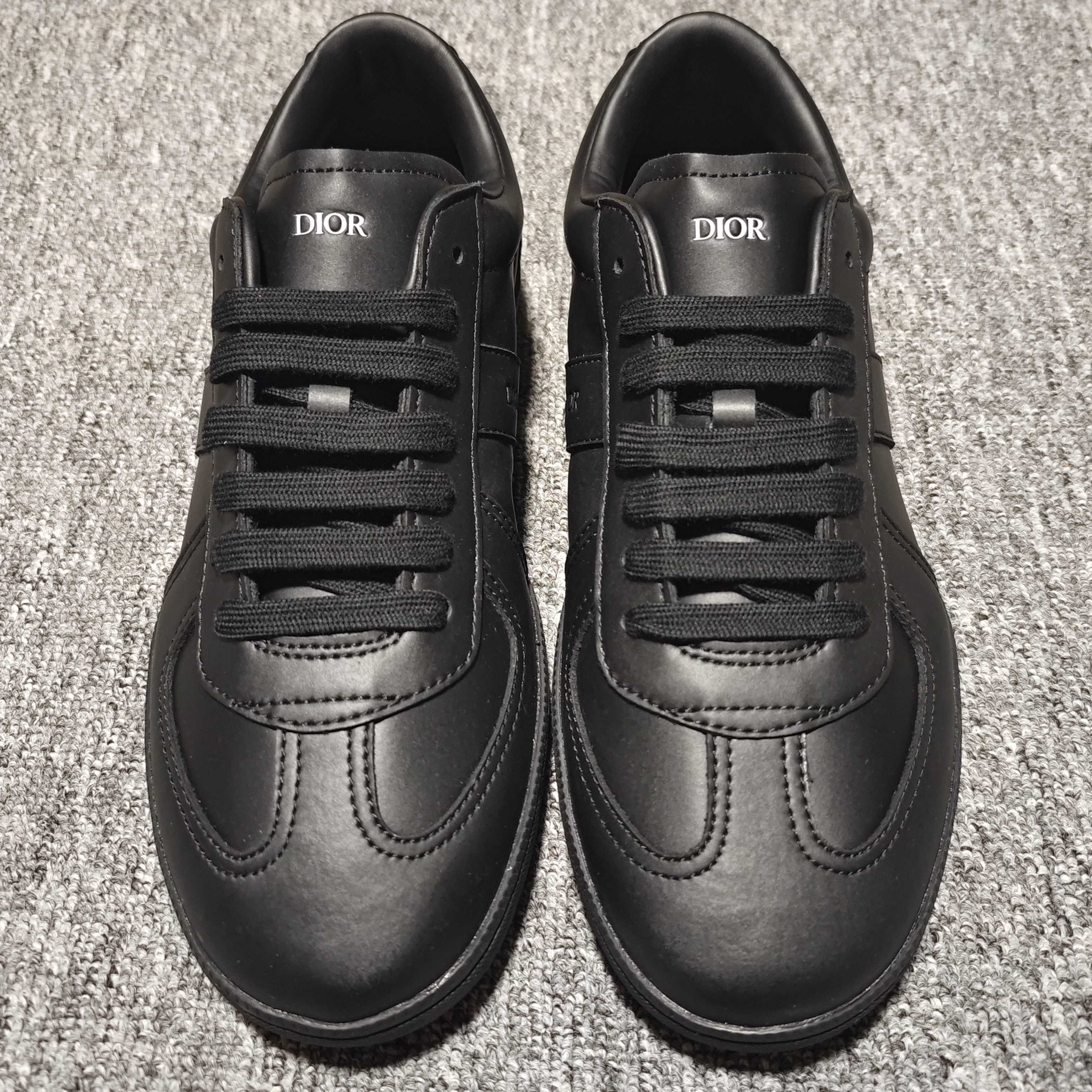  外贸跑量专供 Dior 迪奥 Calf Suede 运动休闲鞋 大厂出品 品质板正 尺码：39 40 
