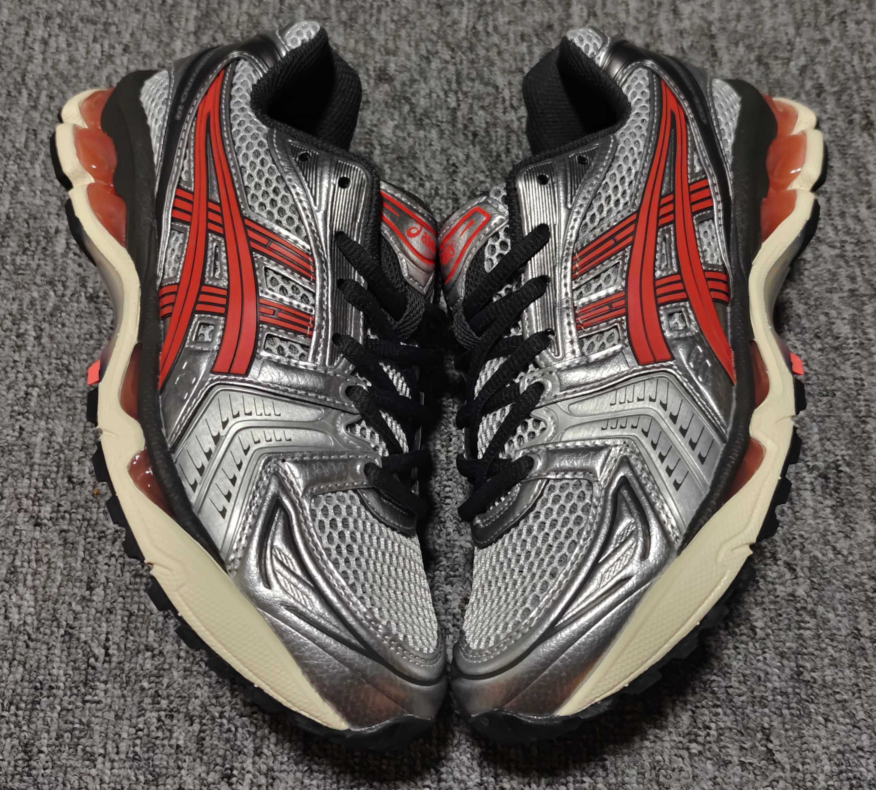   Asics 亚瑟士 GEL-Kayano 14 低帮运动休闲跑步鞋 1203A740-100 尺码：