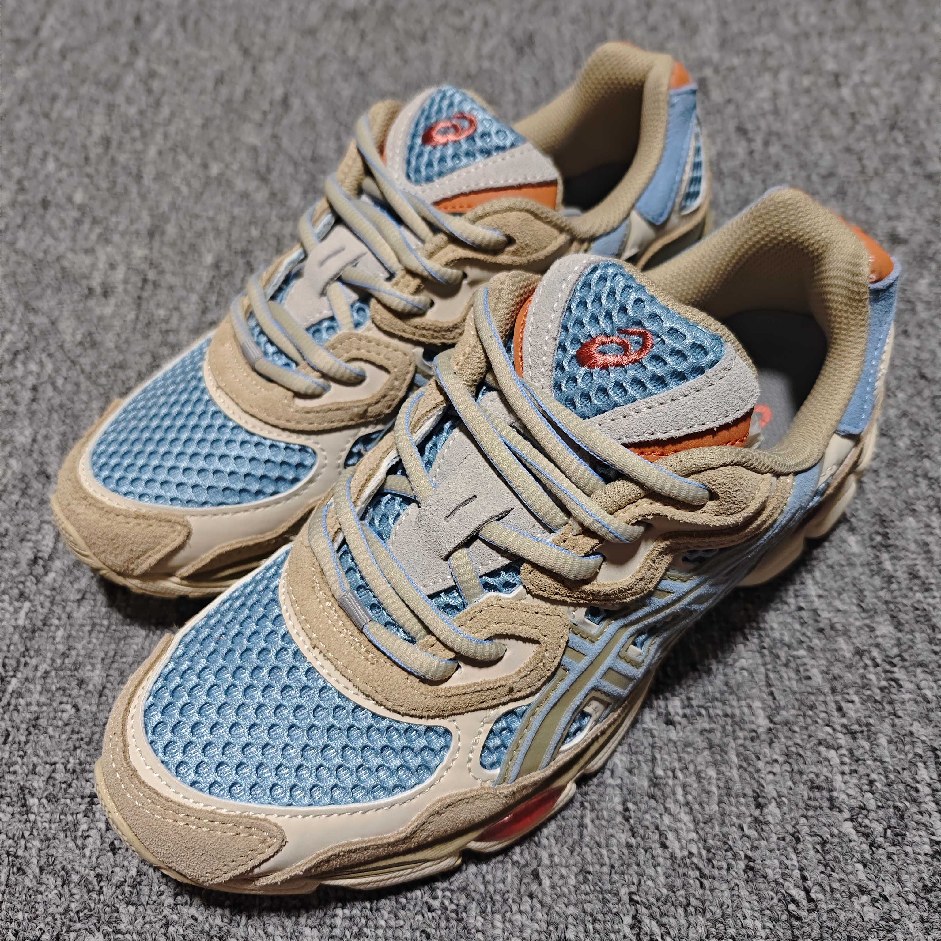   Asics 亚瑟士 GEL-NYC 低帮运动休闲跑步鞋 1203A372-401 外贸平台专供 大厂