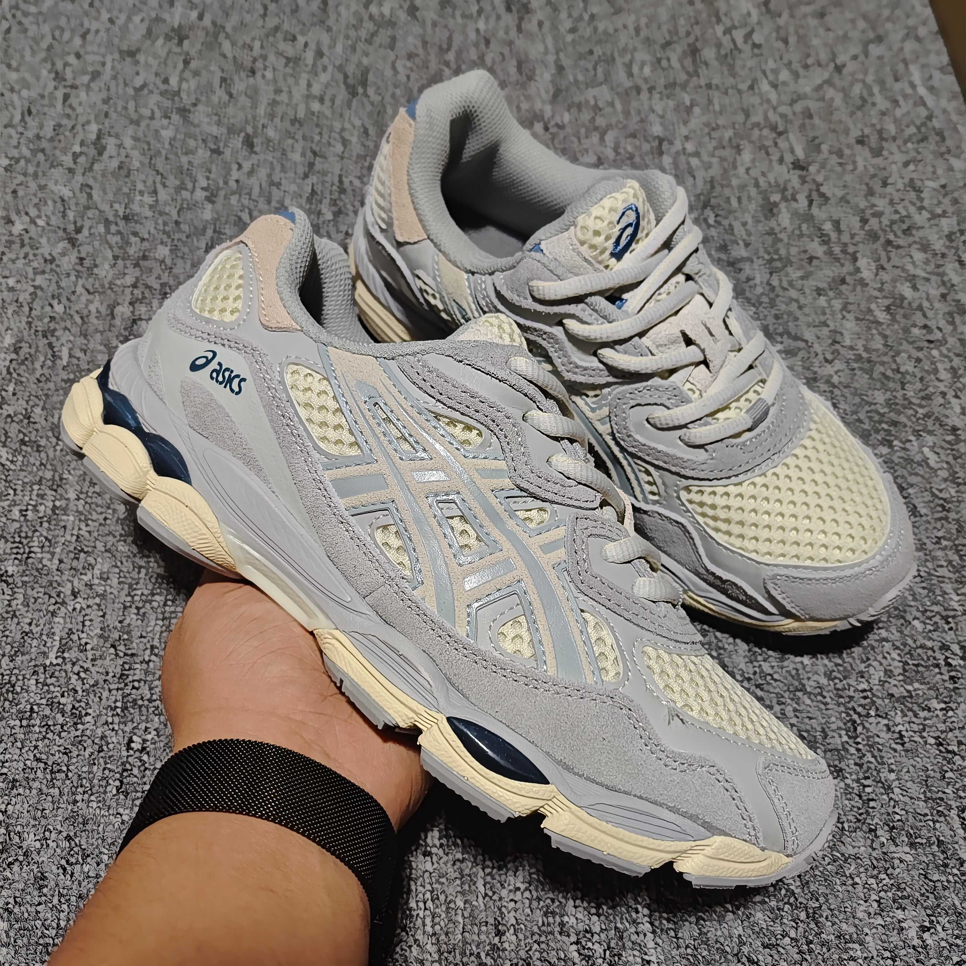   Asics 亚瑟士 GEL-NYC 低帮运动休闲跑步鞋 1203A372-600 外贸平台专供 大厂