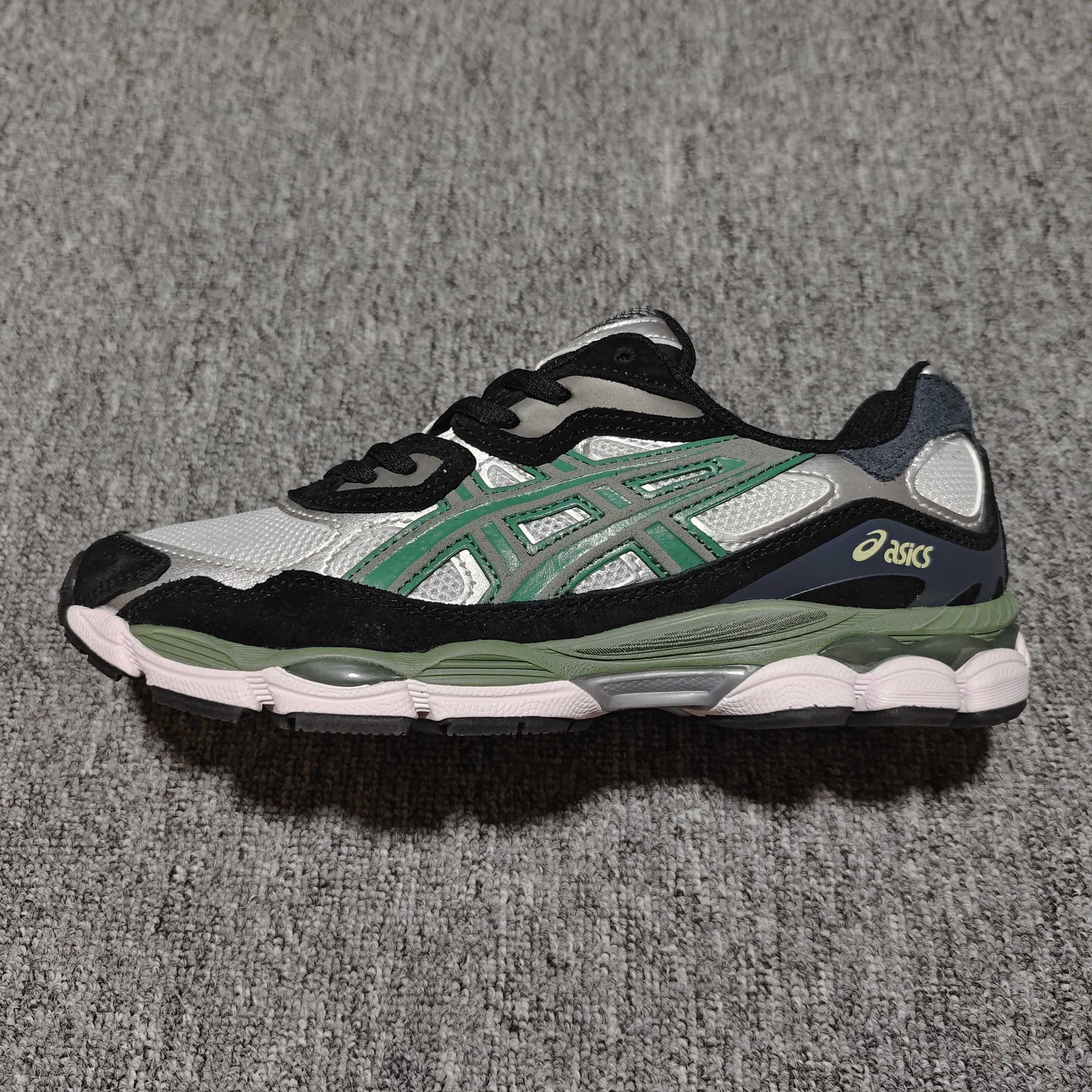   Asics 亚瑟士 GEL-NYC 低帮运动休闲跑步鞋 1201A789-101 外贸平台专供 大厂