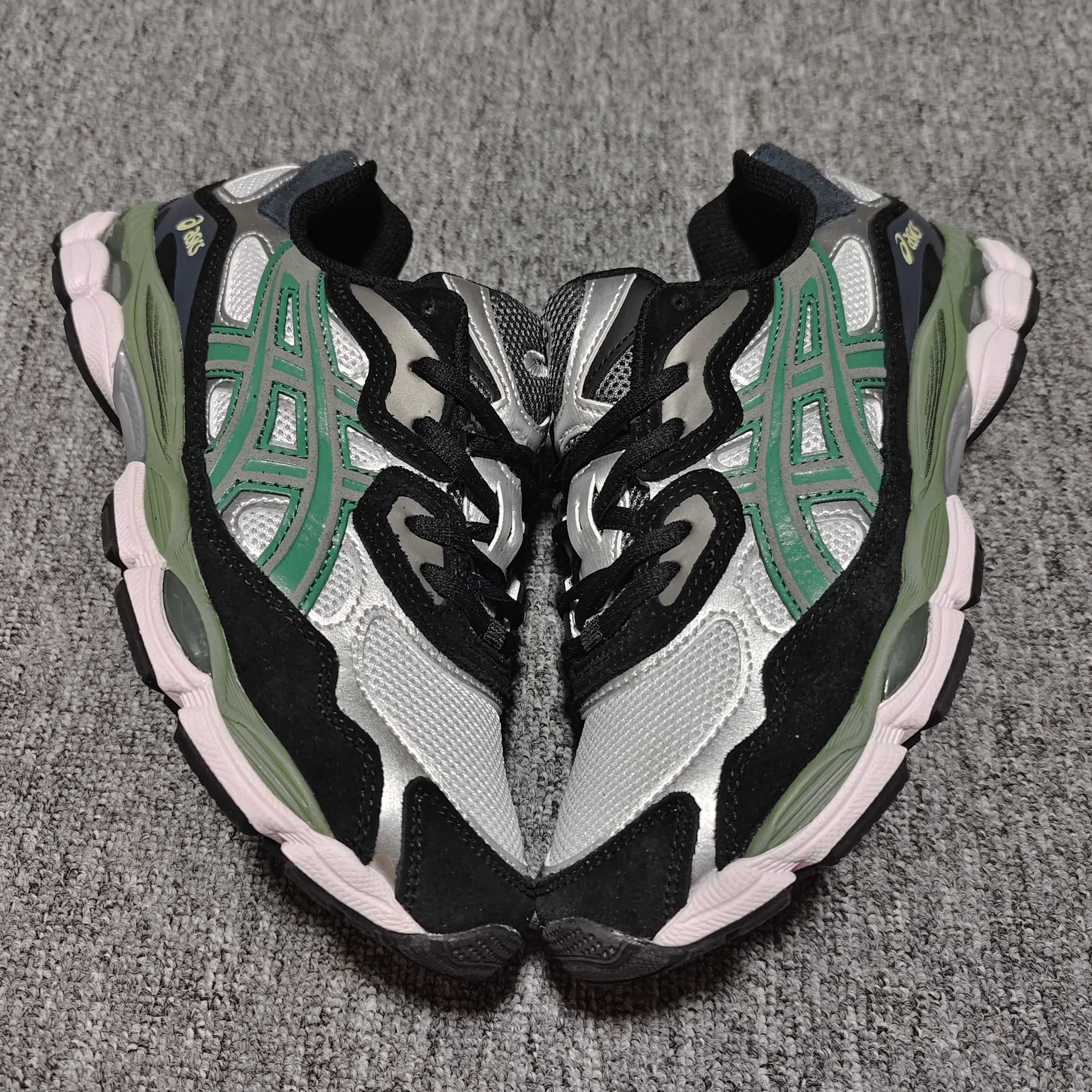   Asics 亚瑟士 GEL-NYC 低帮运动休闲跑步鞋 1201A789-101 外贸平台专供 大厂