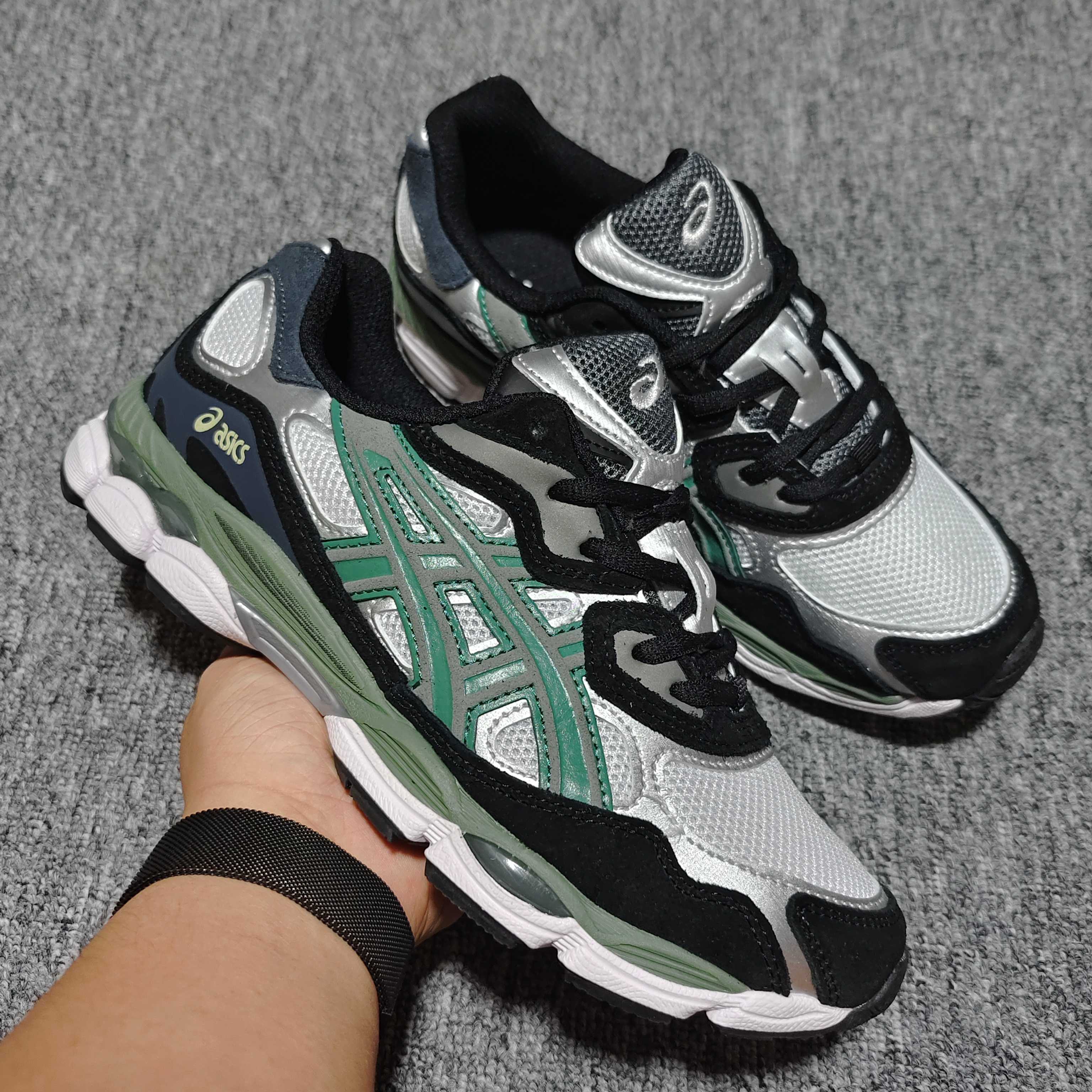   Asics 亚瑟士 GEL-NYC 低帮运动休闲跑步鞋 1201A789-101 外贸平台专供 大厂