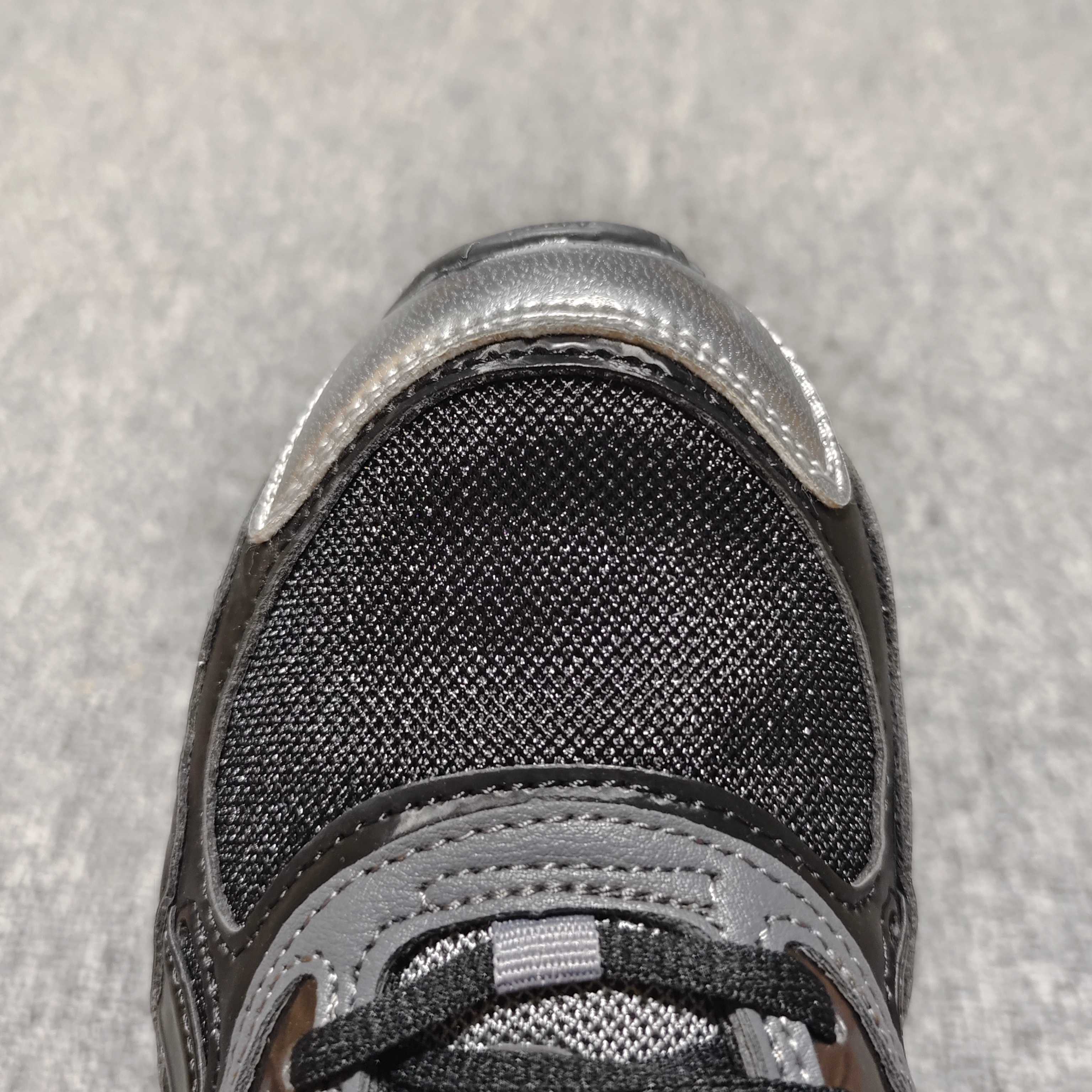   Asics 亚瑟士 GEL-NYC 低帮运动休闲跑步鞋 1203A571-001 外贸平台专供 大厂