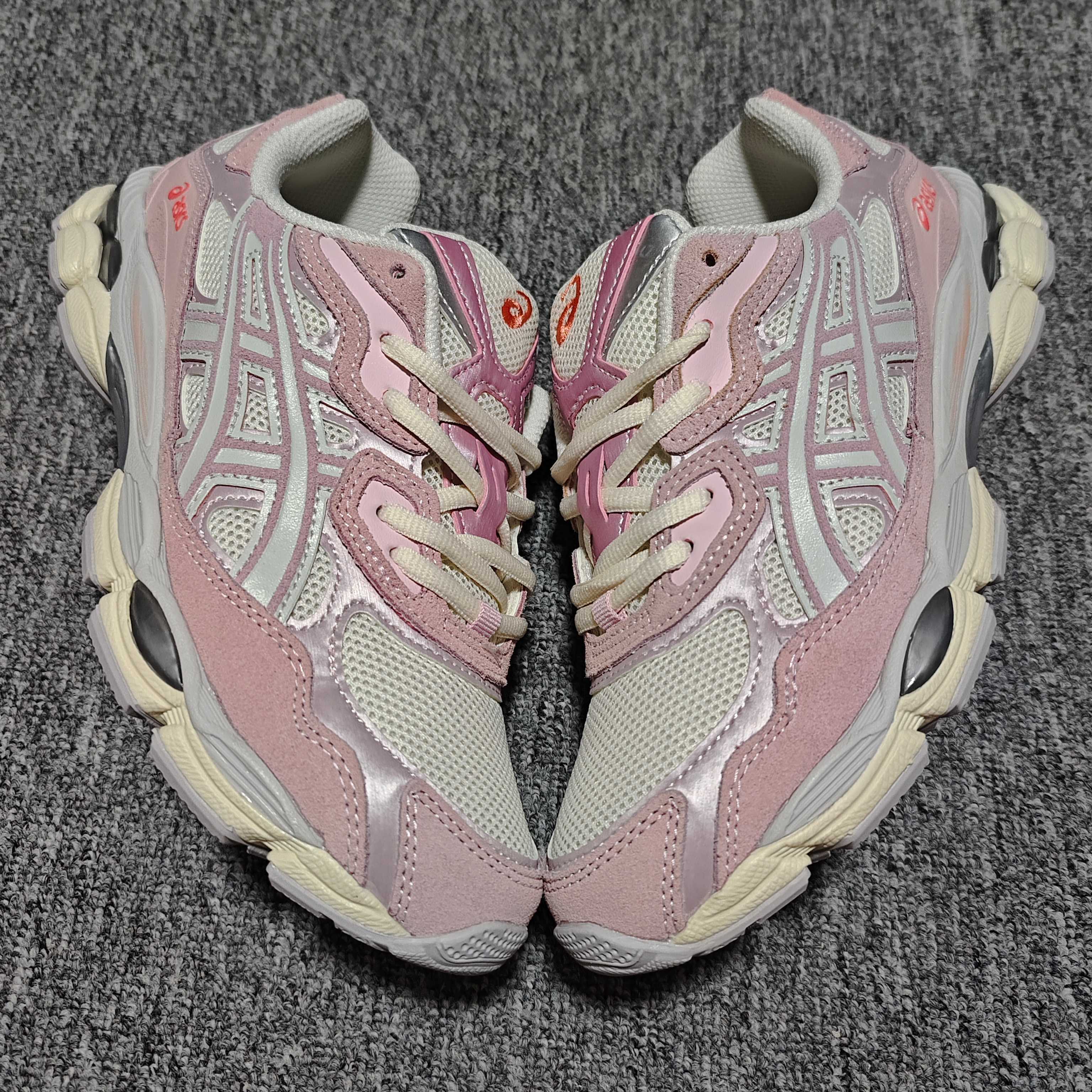  Asics 亚瑟士 GEL-NYC 低帮运动休闲跑步鞋 1203A383-106 外贸平台专供 大厂